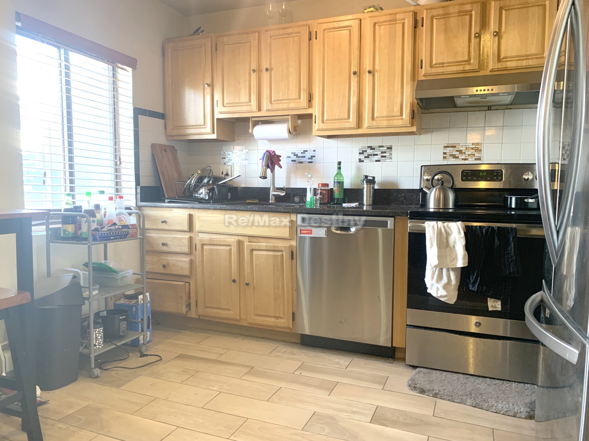 72 Chelsea St, East Boston