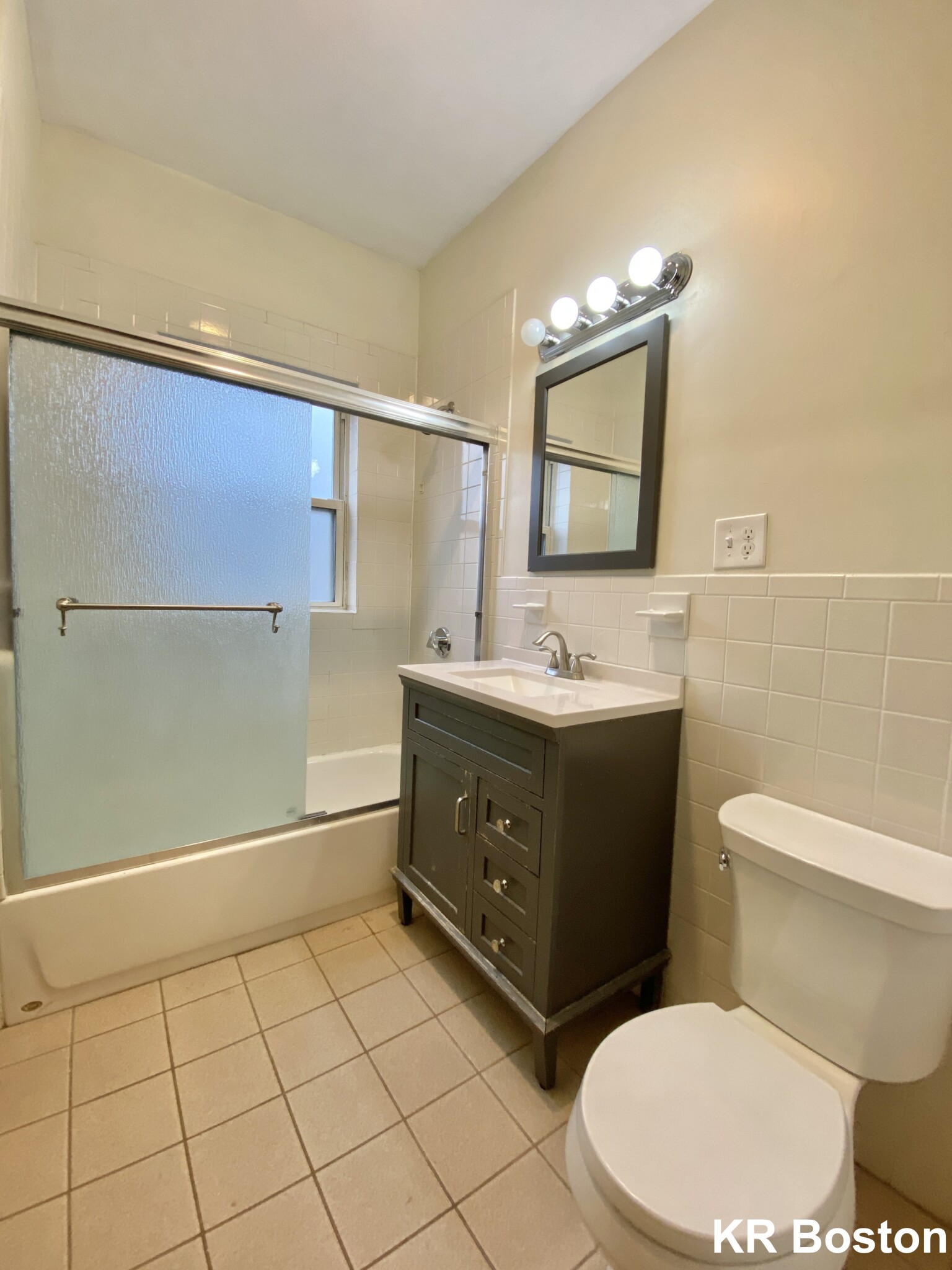 163 Summer St, Winter Hill