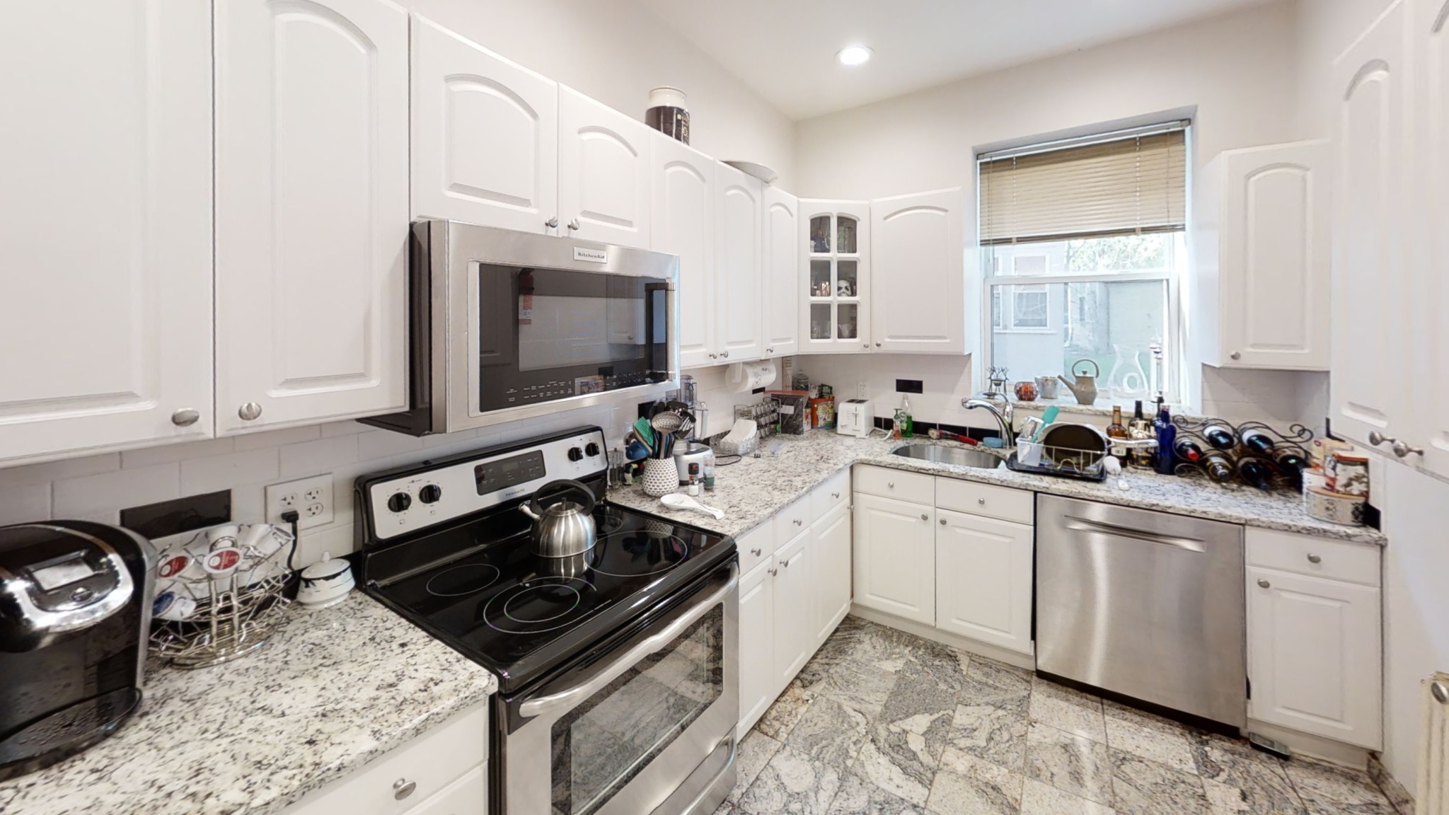 1834 Beacon, Washington Square