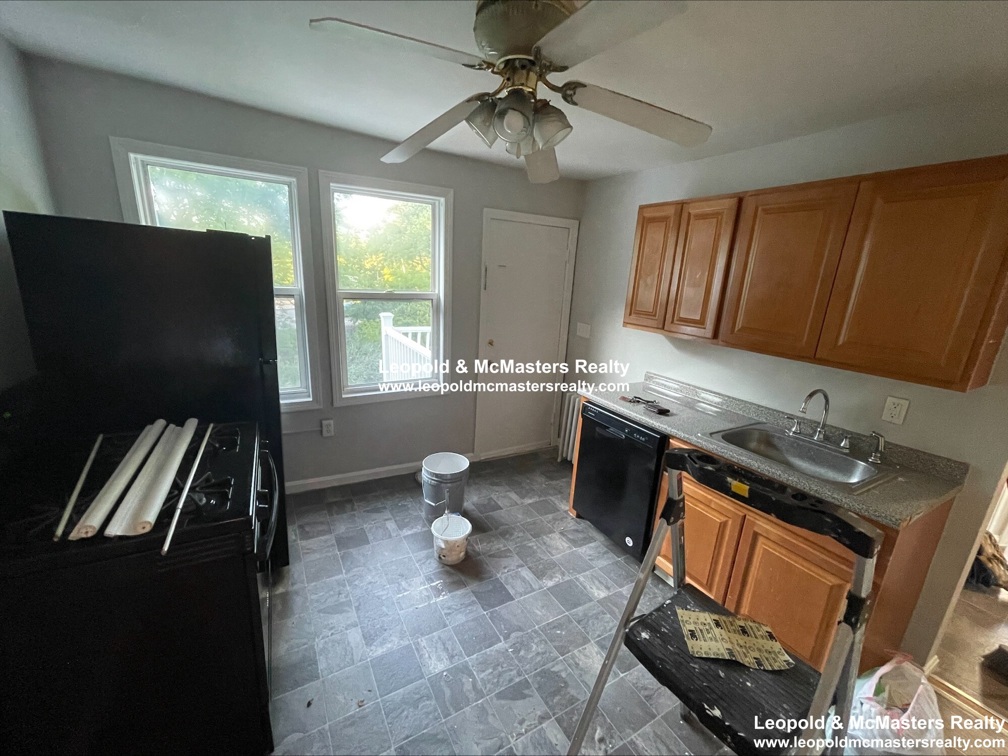 66 Carlisle St, North Quincy