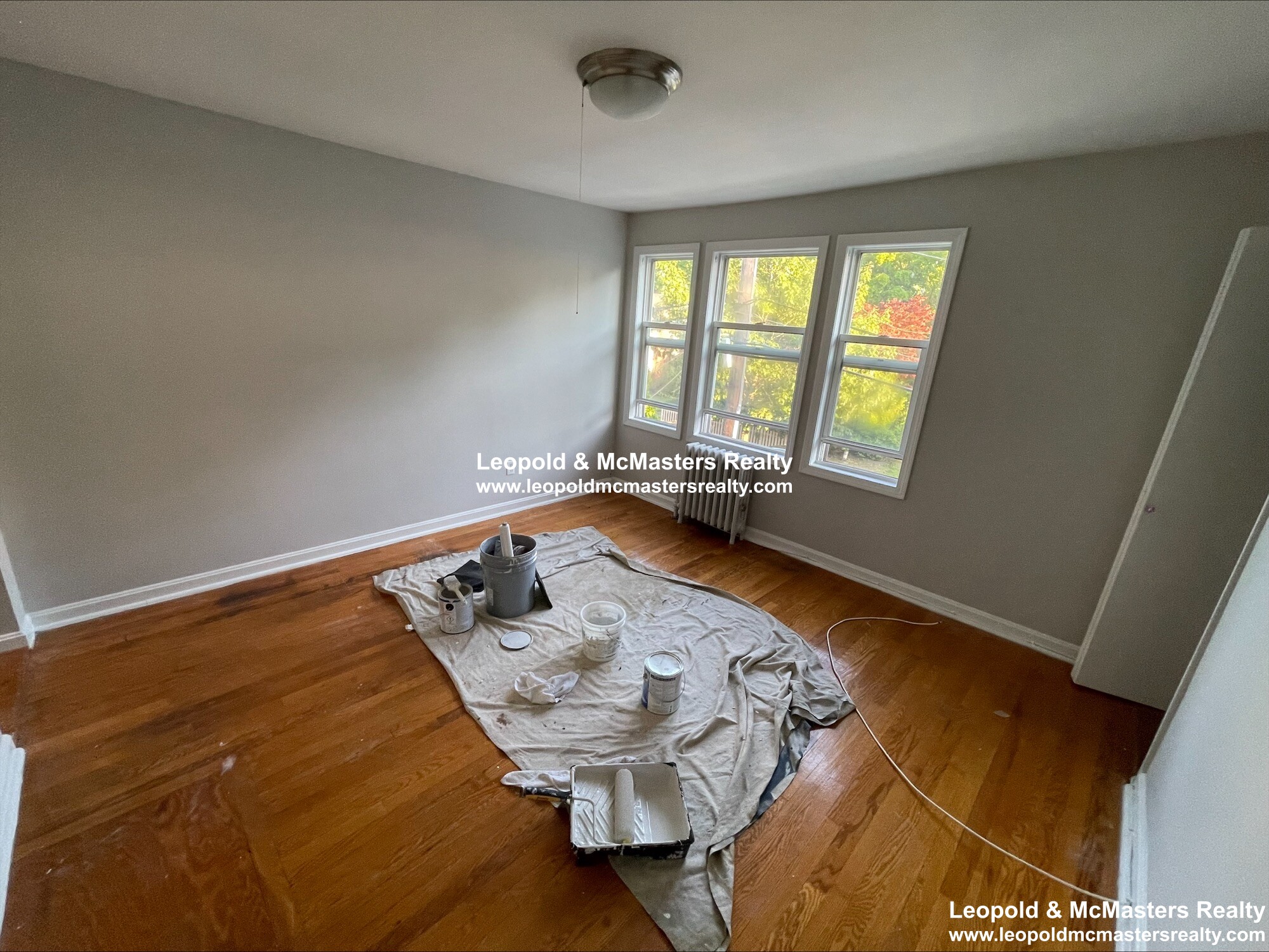 66 Carlisle St, North Quincy