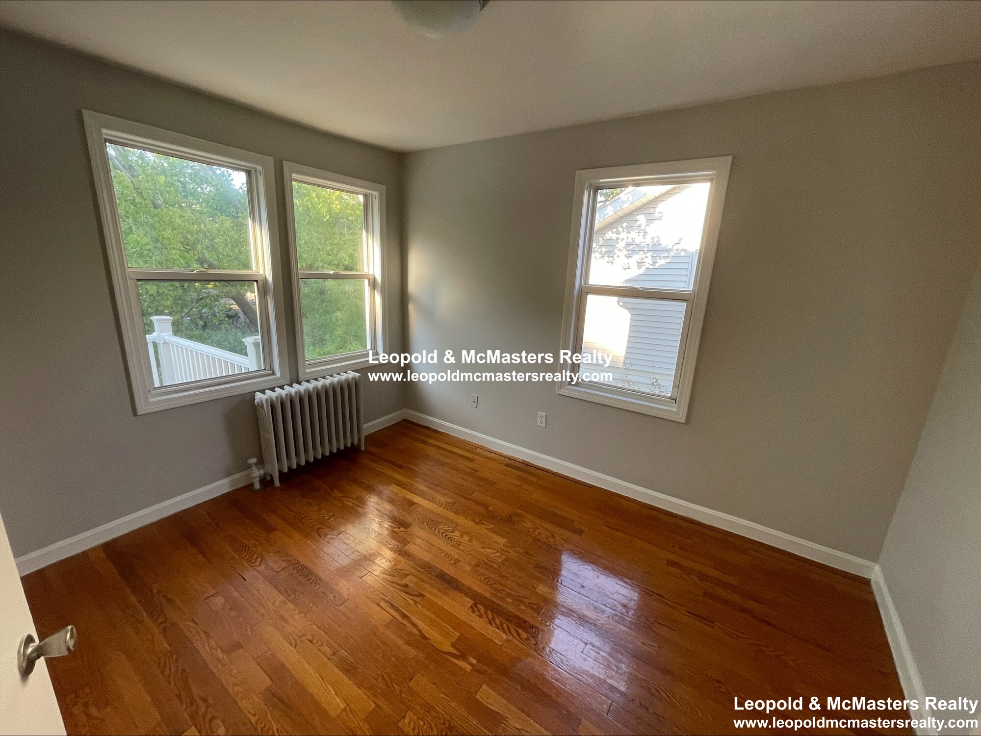 66 Carlisle St, North Quincy