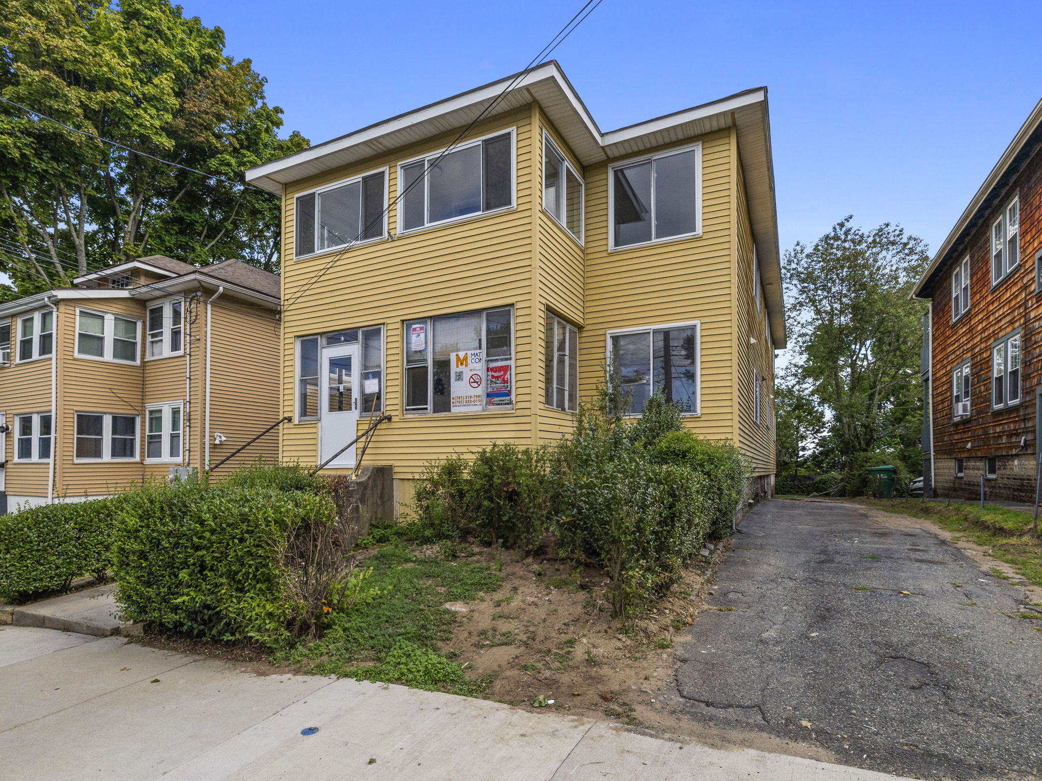 17 Tesla Ave, Medford