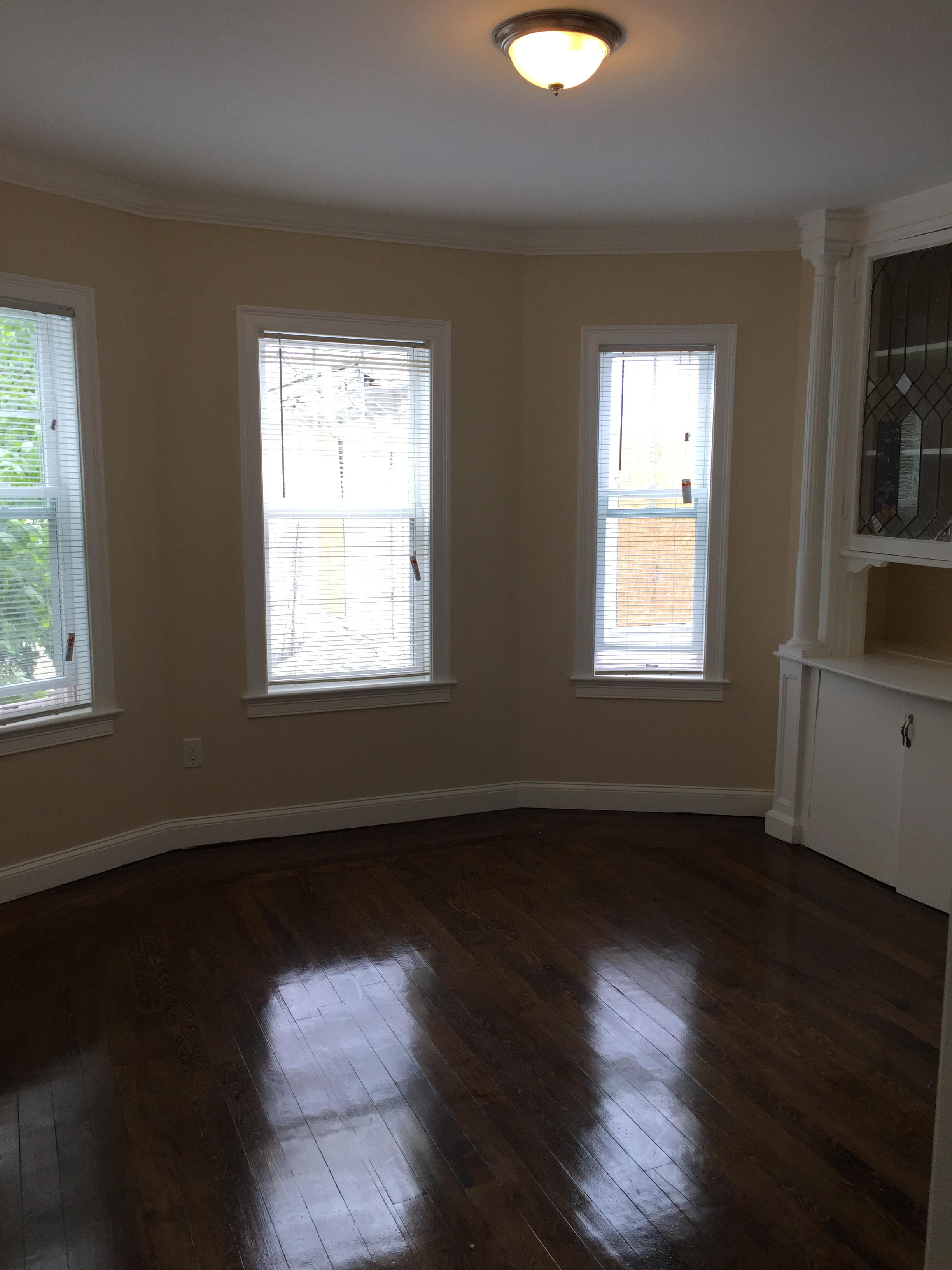 71 Walnut Park, Roxbury