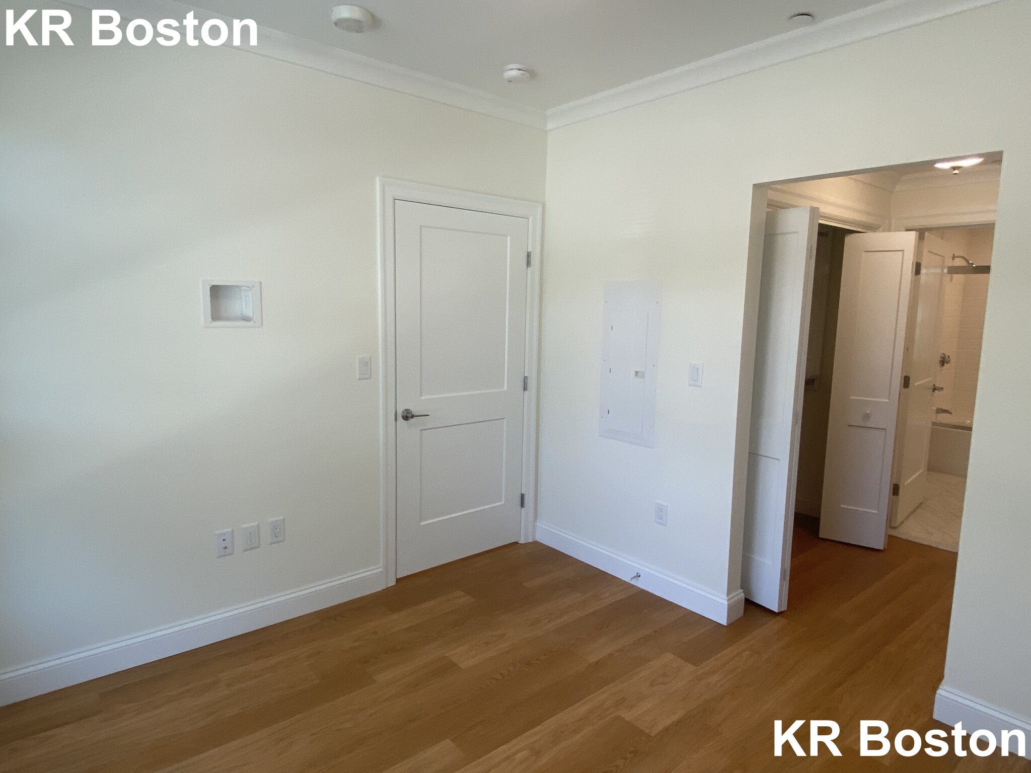 115 Gerry Dr, Chestnut Hill