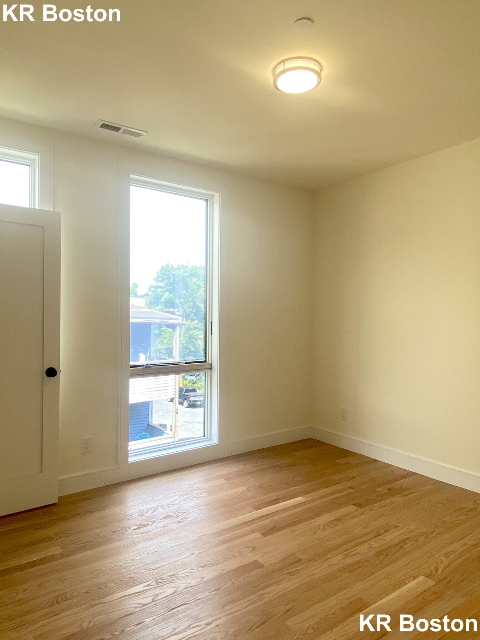 68 Cameron St, Brookline Village