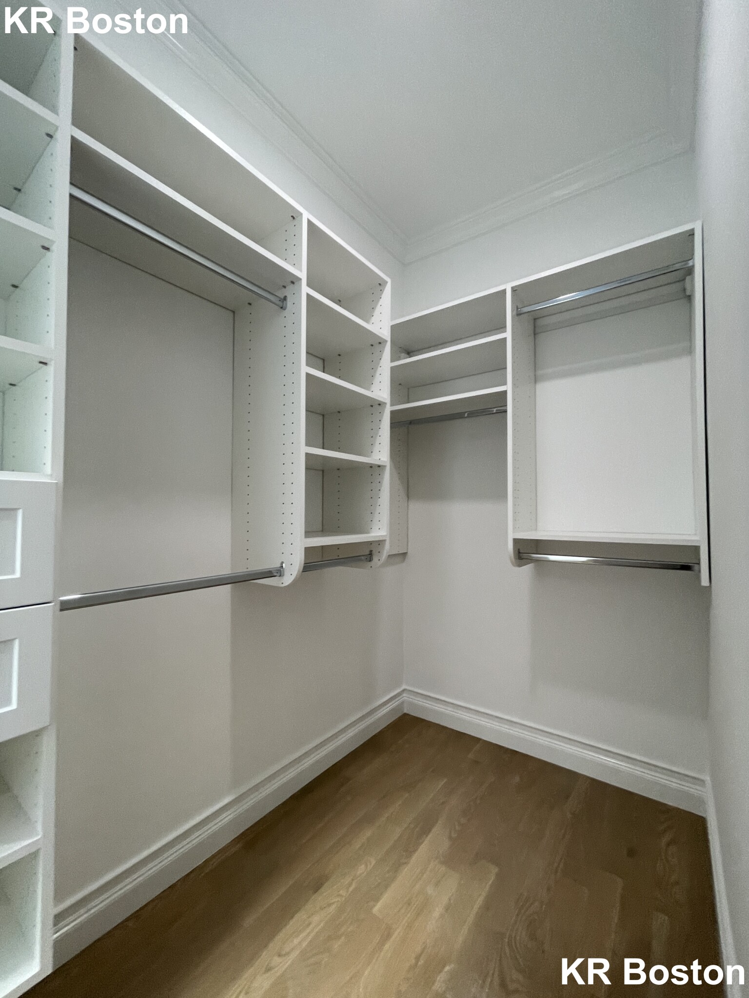 13 Mount Hood Rd, Brighton