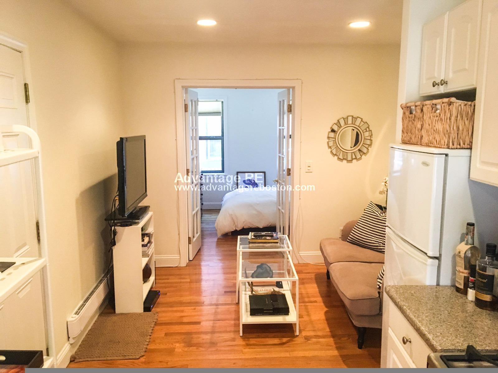 10 Wiget St, North End