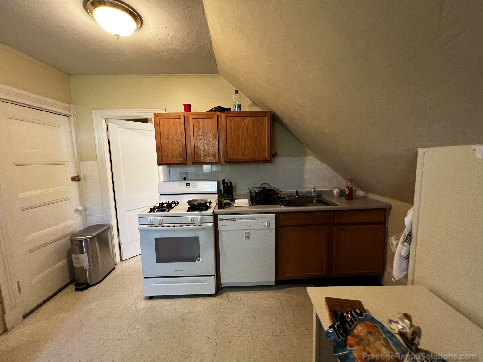 40 Ridgemont St, Allston