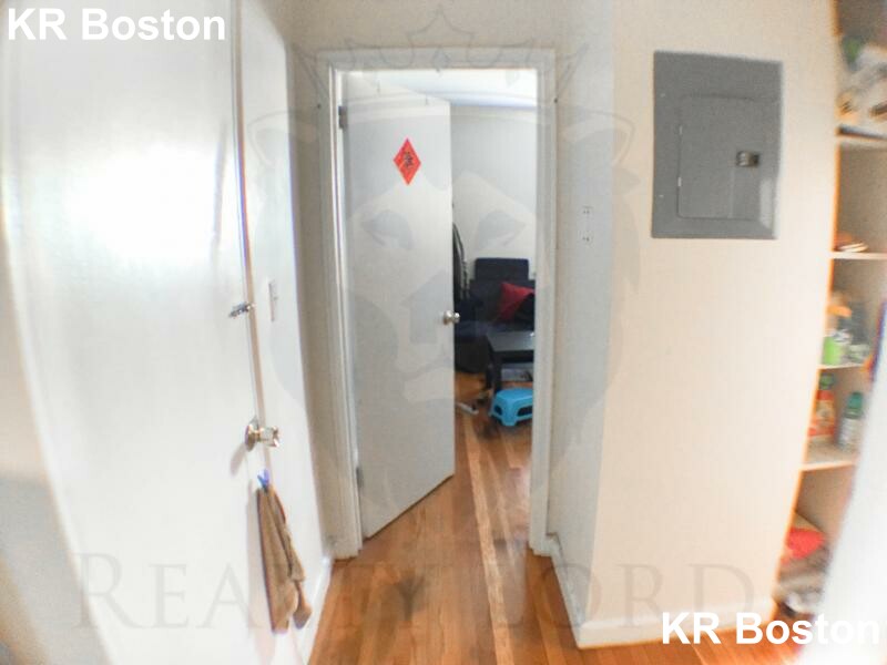 9 President Ter, Allston