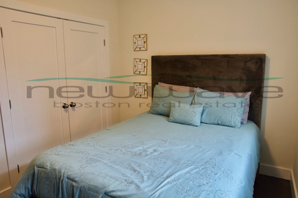 659 Massachusetts Ave, South End