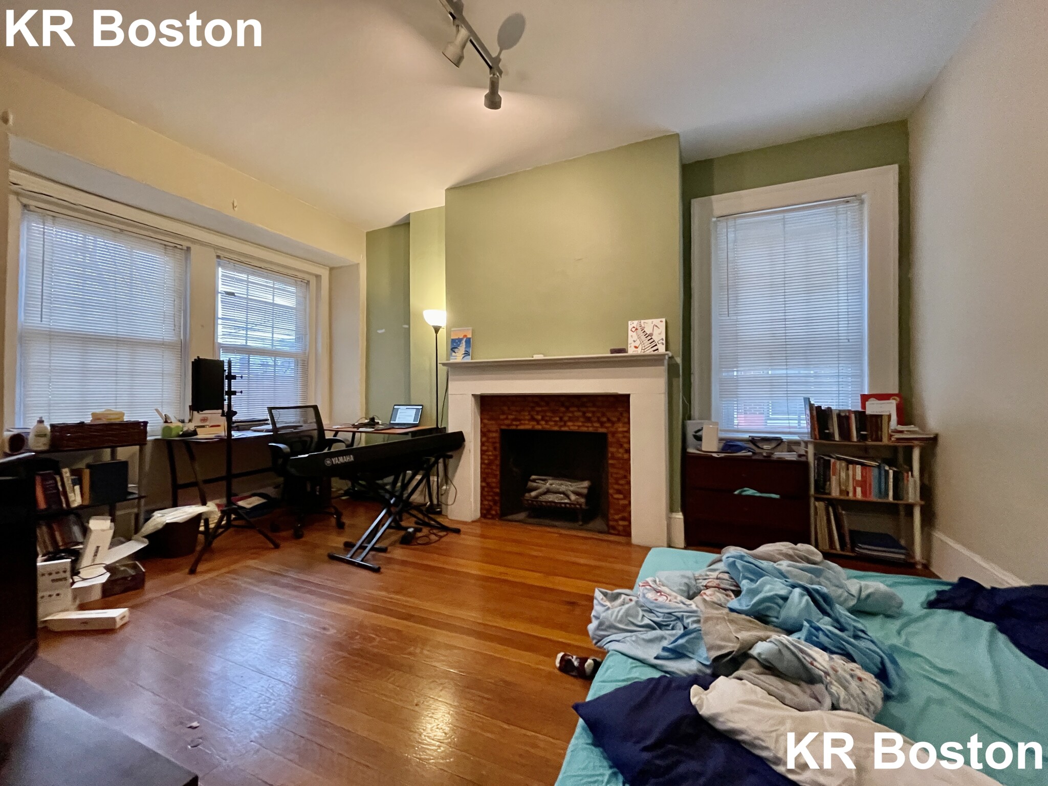 182 Naples Rd, Coolidge Corner