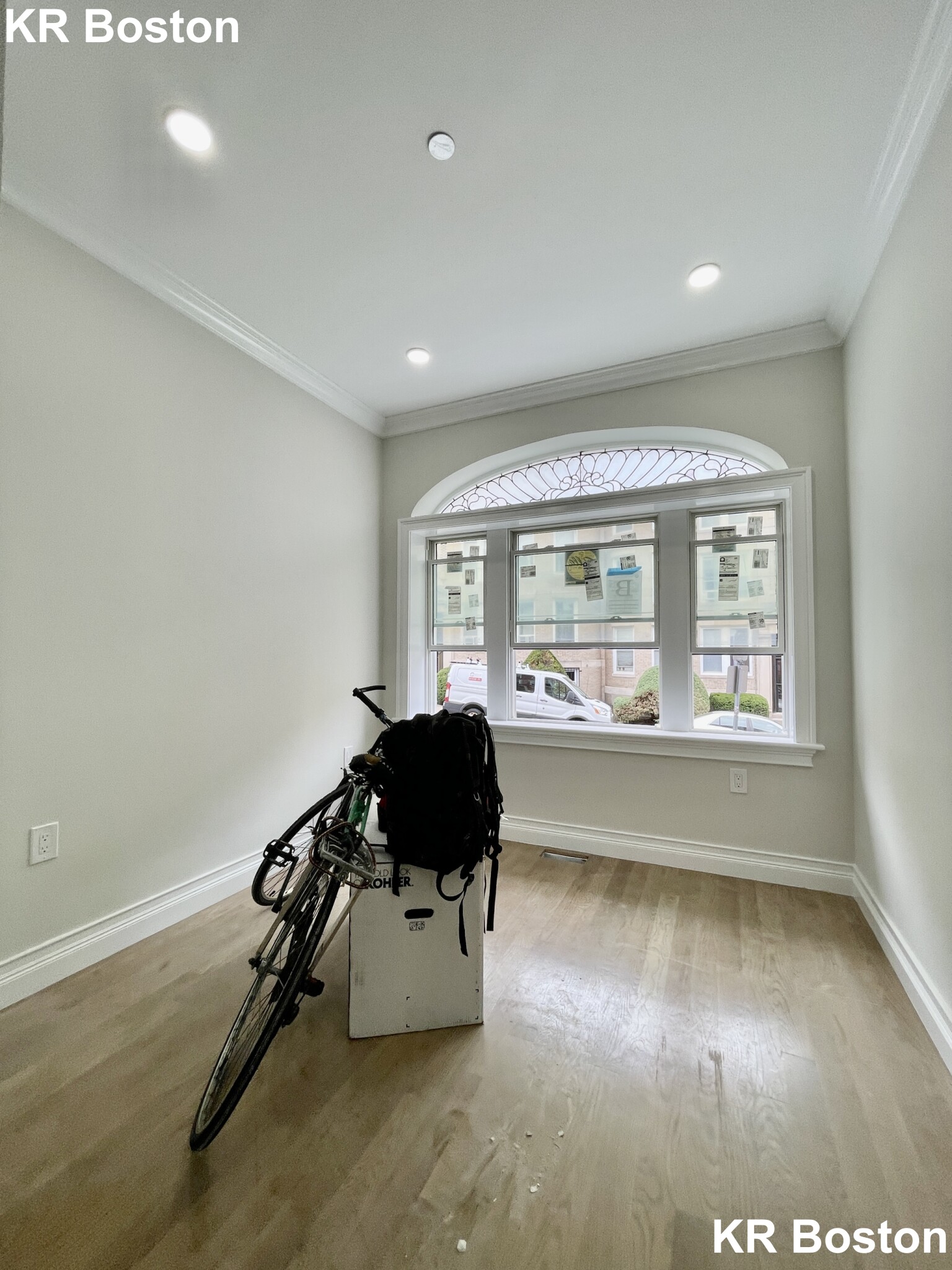 21 Mount Hood Rd, Brighton