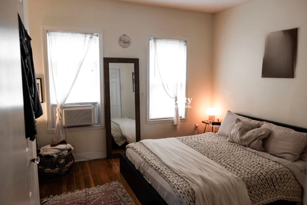 74 Fremont St, South Medford