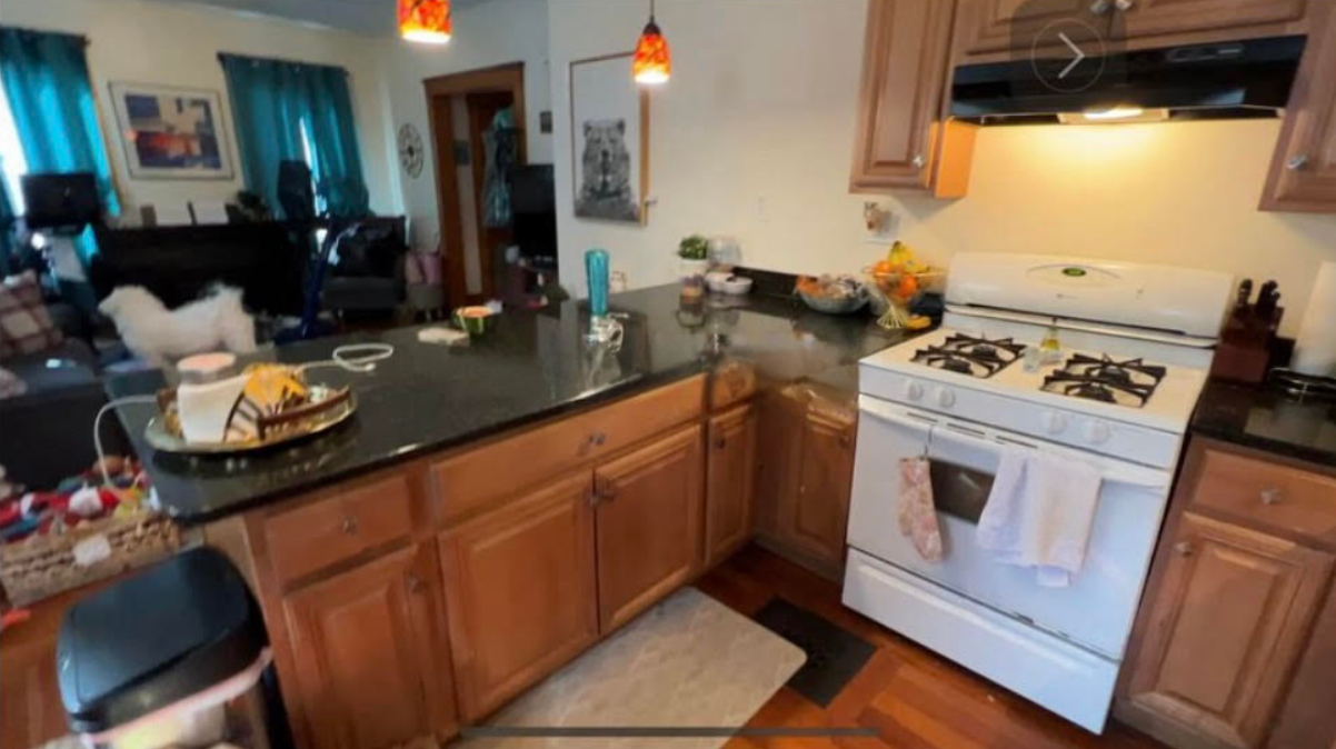 79 Capen St, Medford