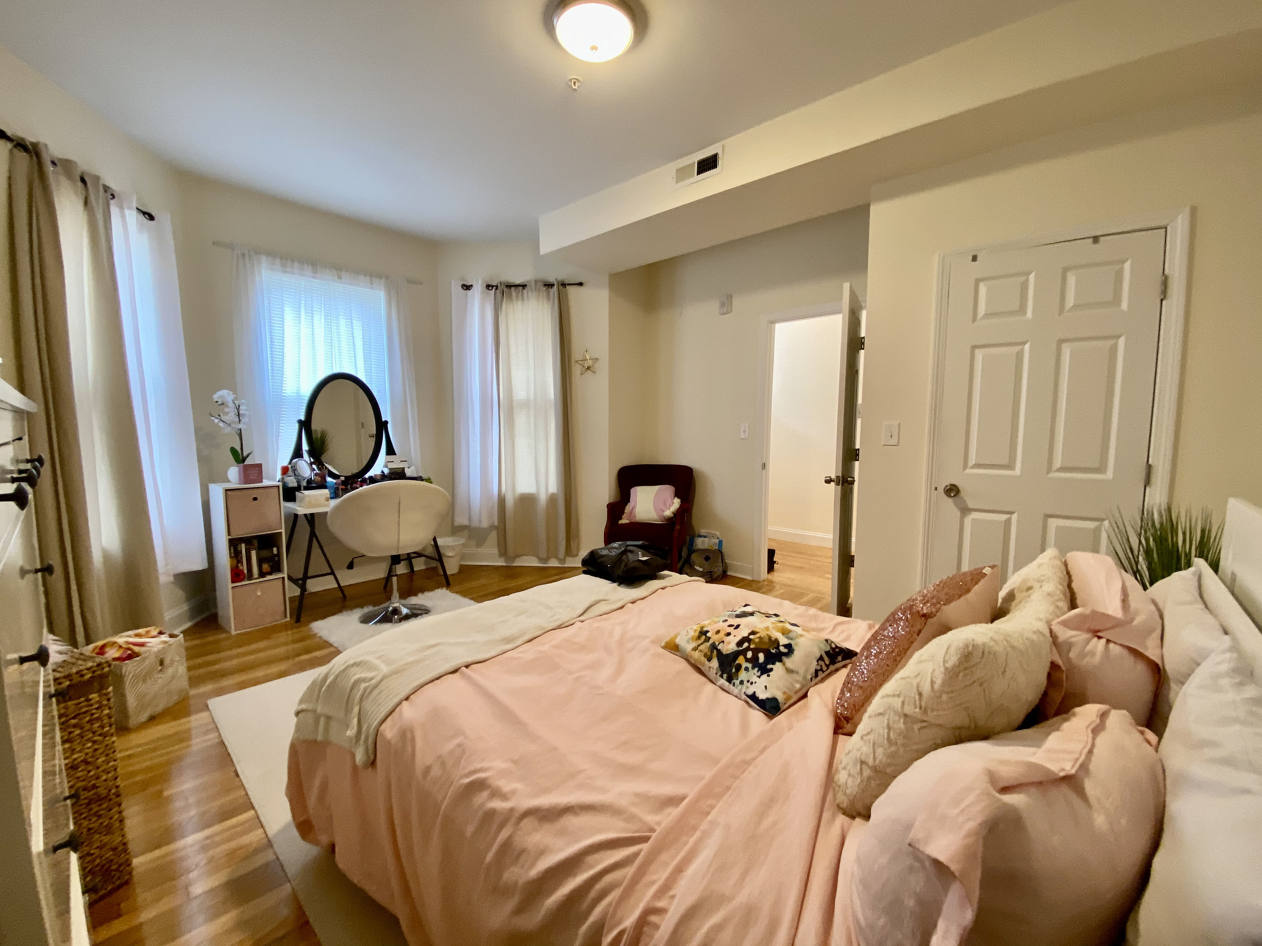 3235 Washington, Jamaica Plain