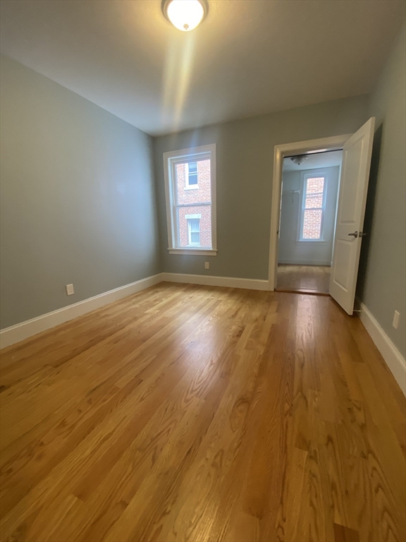 186 Kelton St, Allston