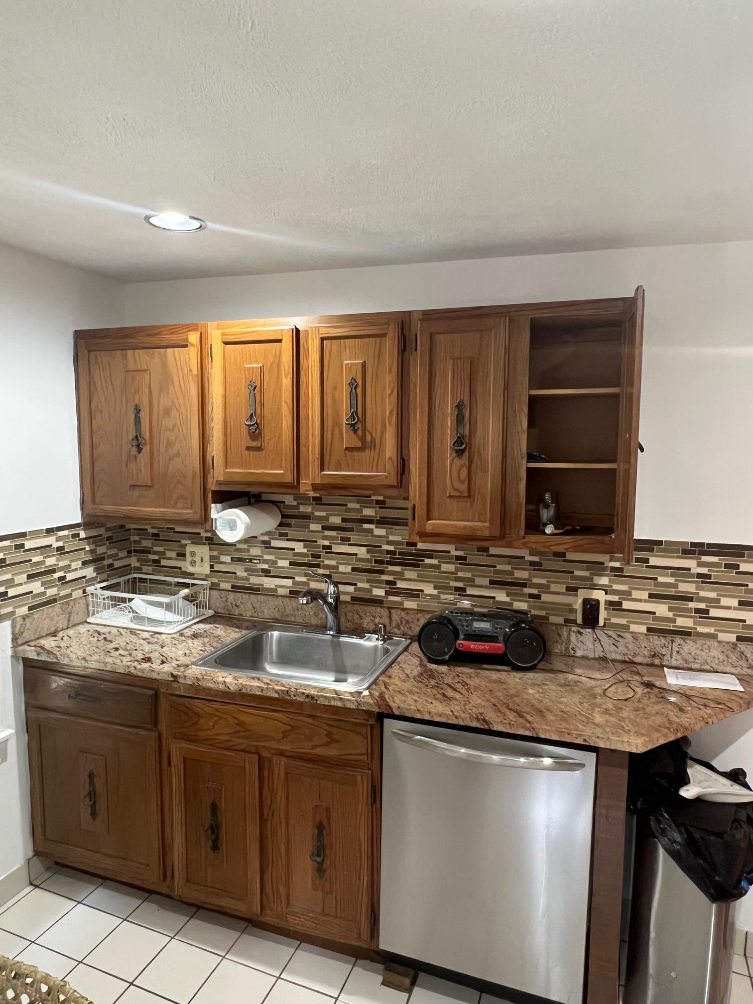 11 Chilcott Pl, Jamaica Plain