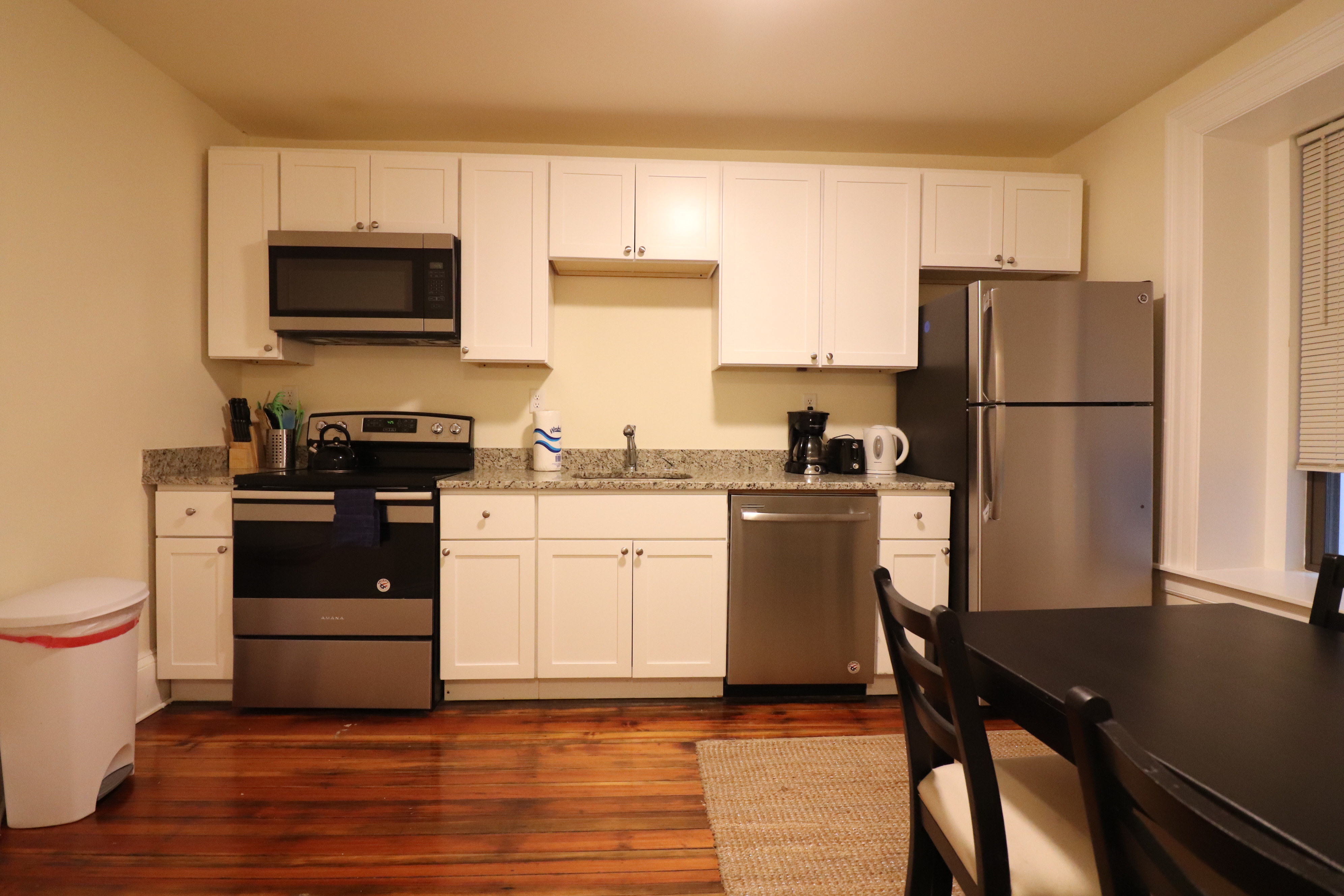 1463 Beacon St, Washington Square