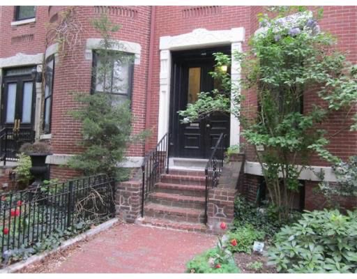 17 Worthington, Mission Hill