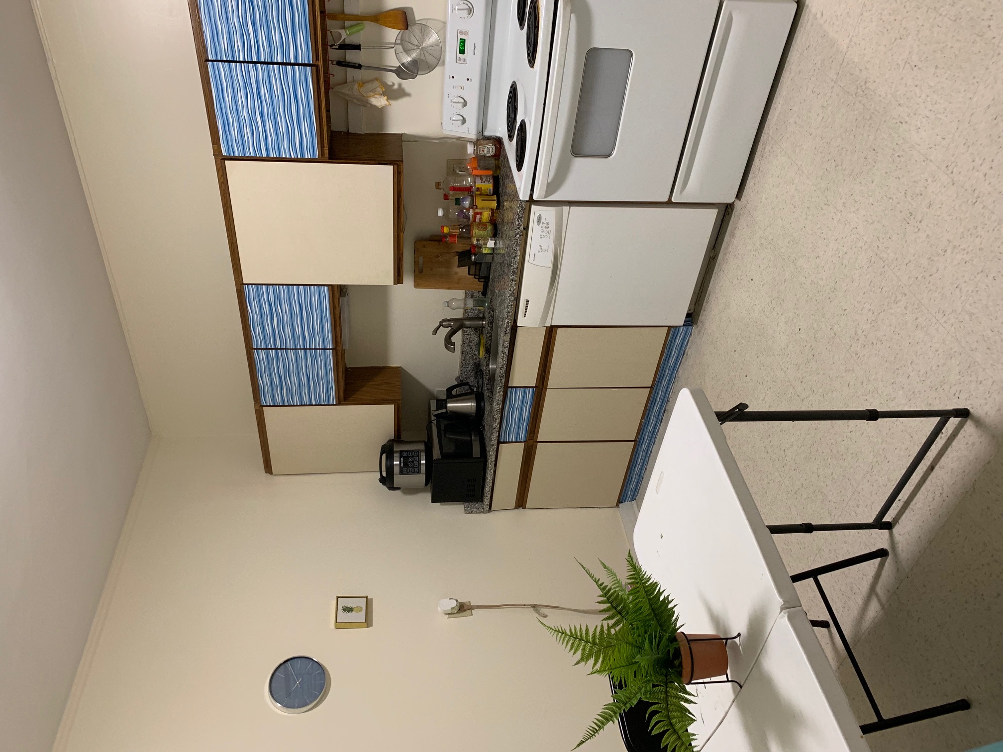 16 Park Vale Ave, Allston