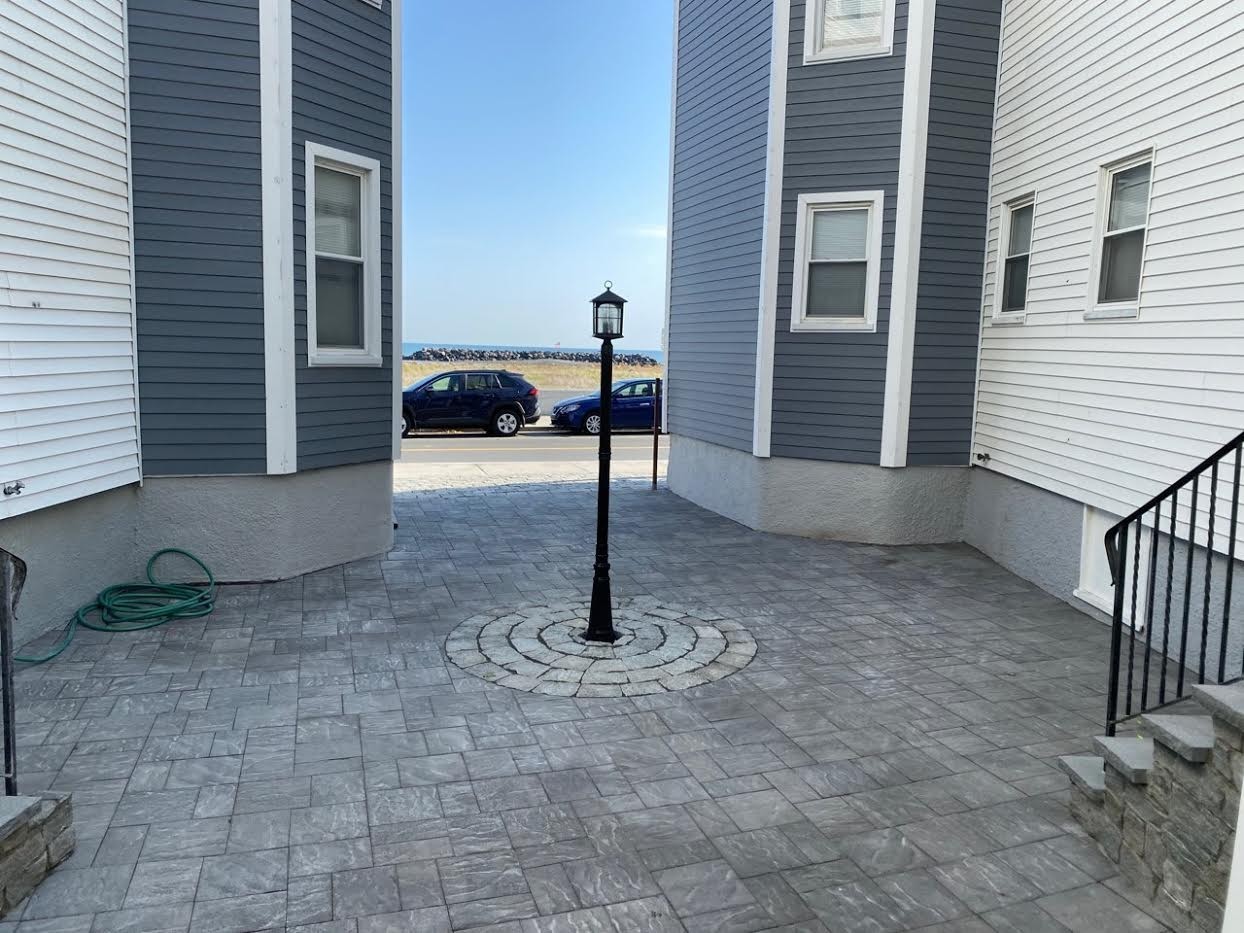 87 Winthrop Shore Dr, Winthrop