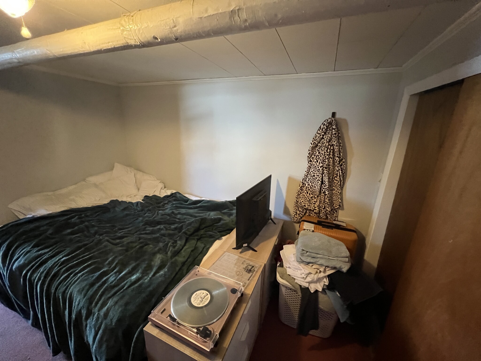 27 Cameron Ave, Davis Square