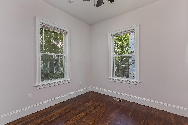 9 Oswald, Mission Hill