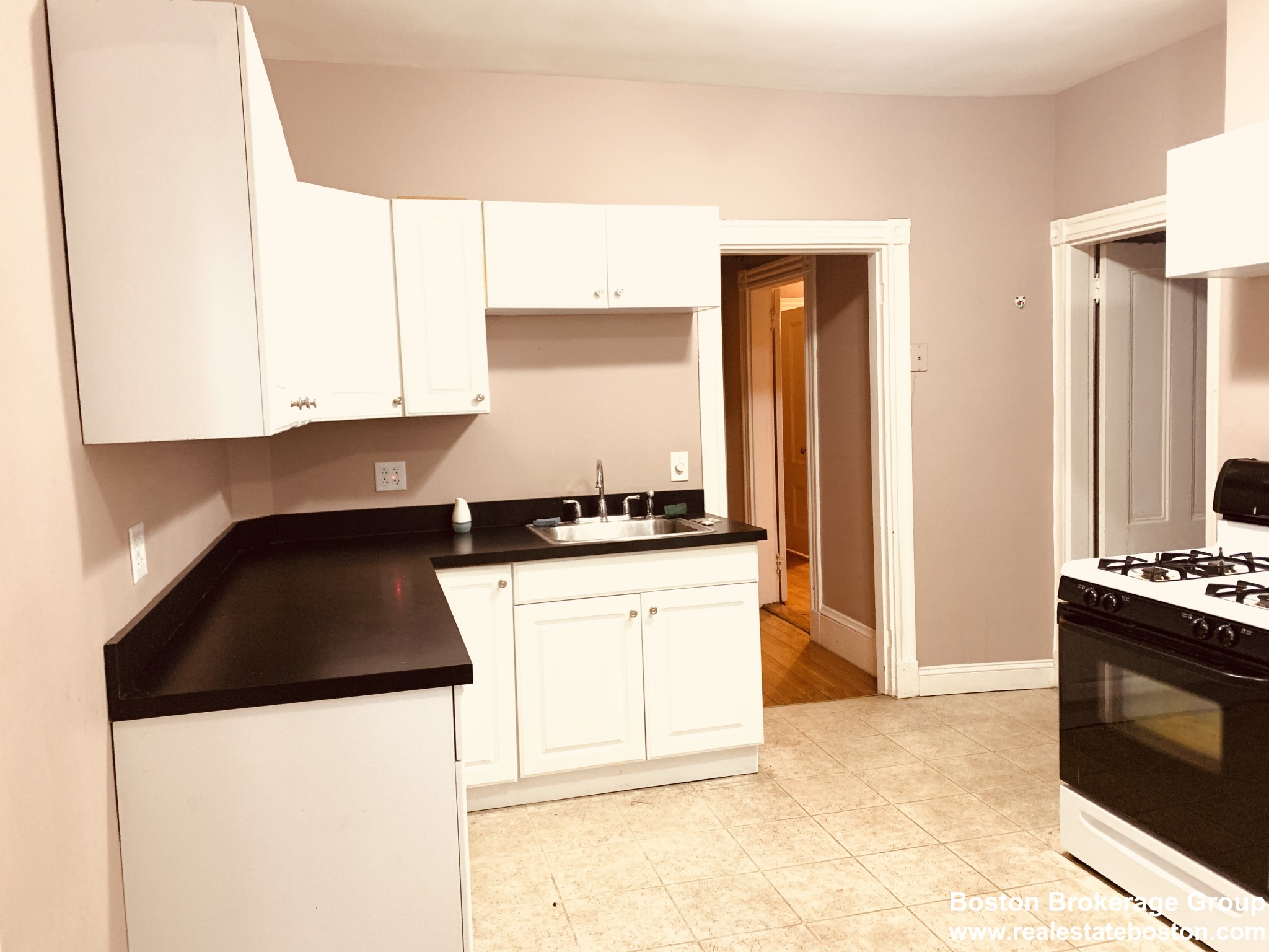 276 Cottage St, Dorchester