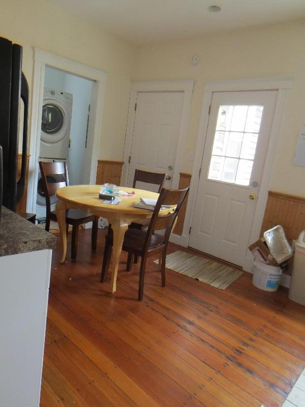 37 Hillside St, Mission Hill