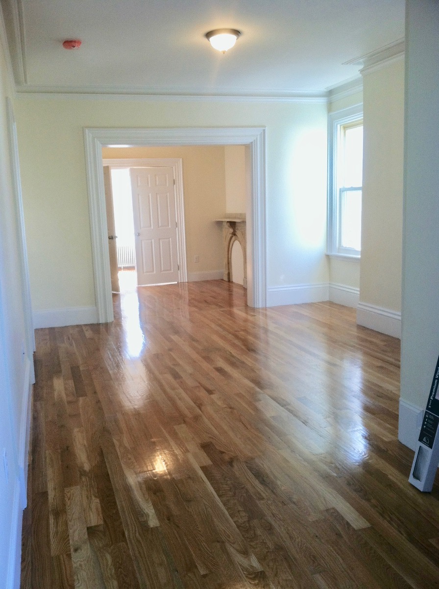 126 Saratoga St, East Boston