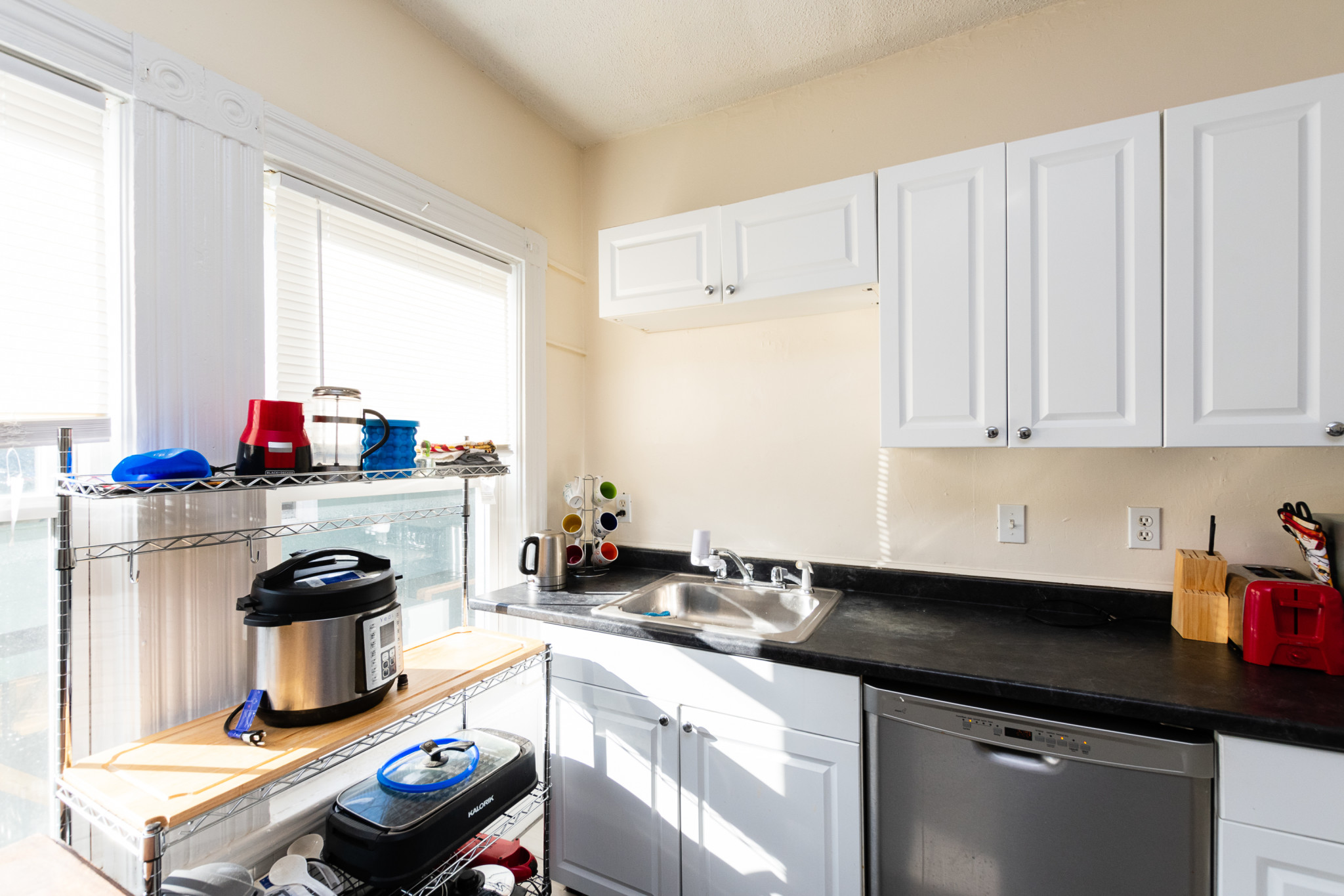 35 Pratt St, Allston