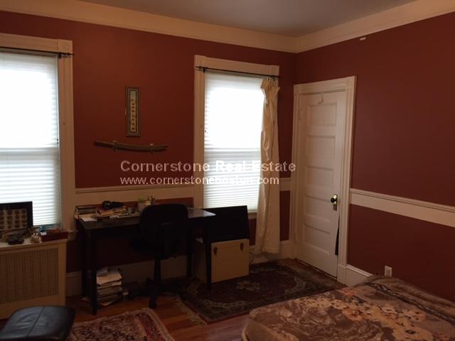 12 Oswald St, Mission Hill