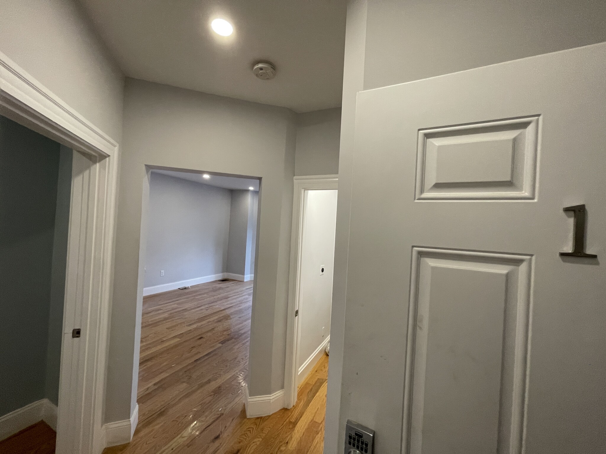 374 Oxford St, Porter Square