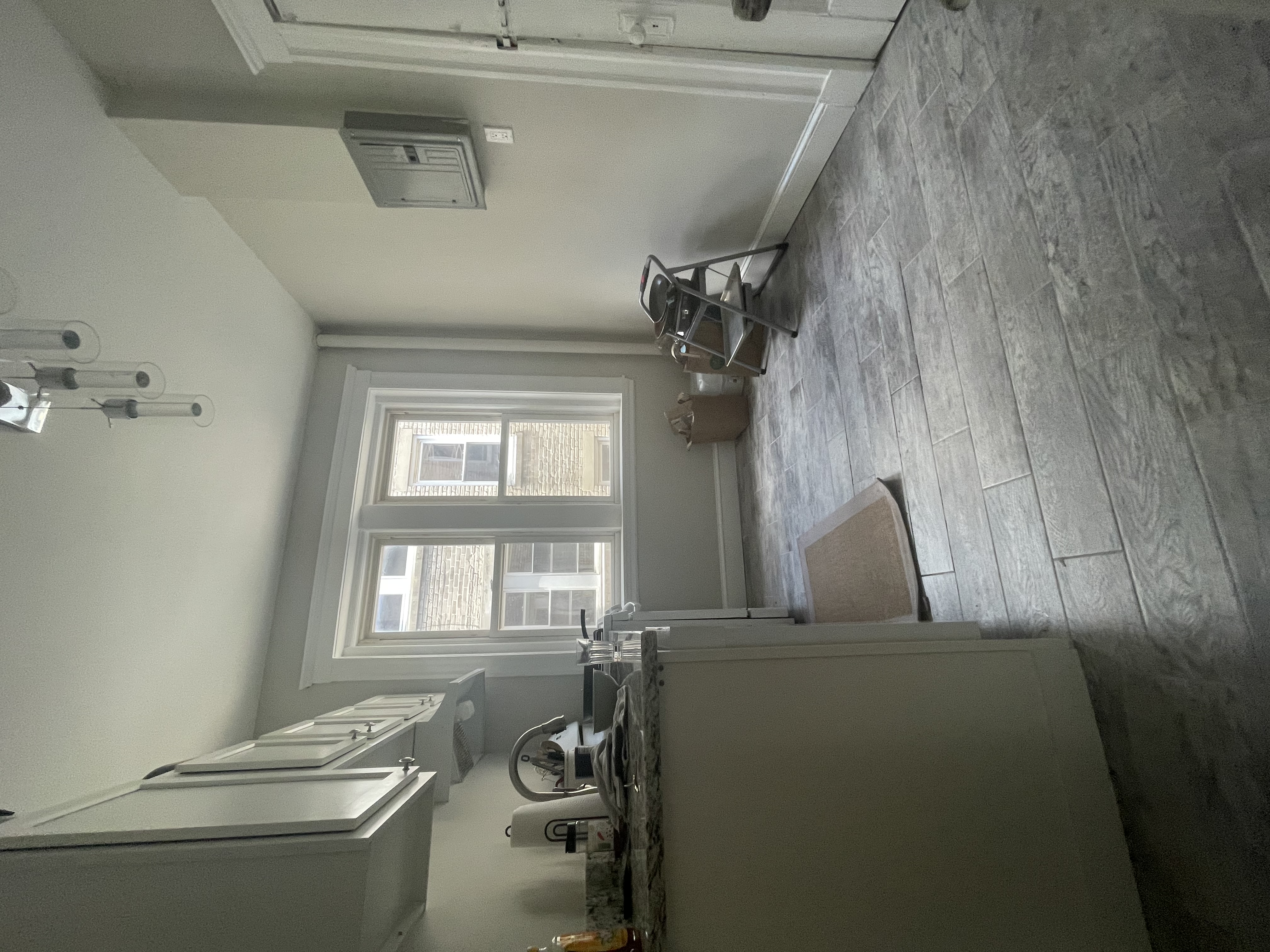 325 Summit Ave, Brighton