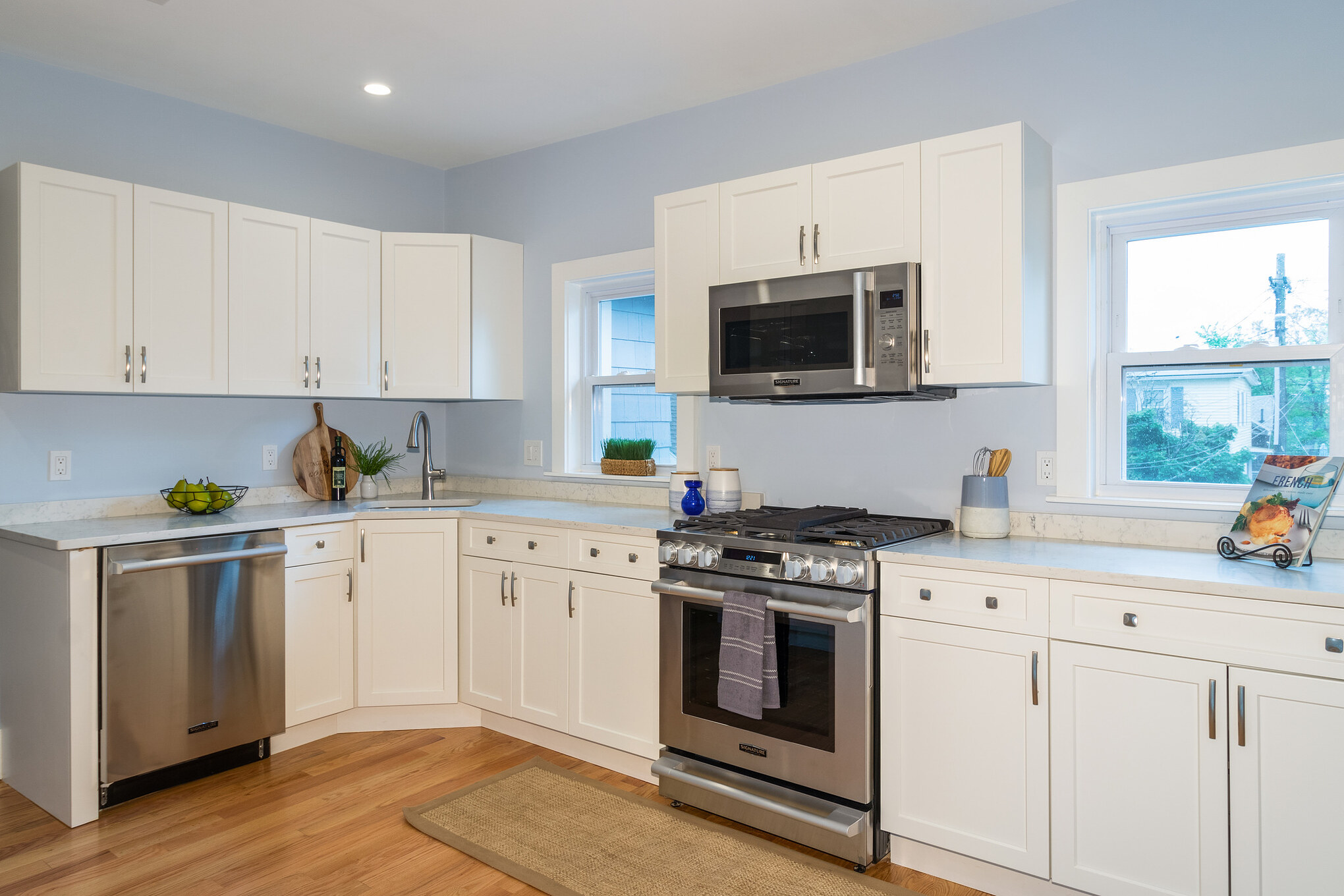 293 Rindge Ave, North Cambridge