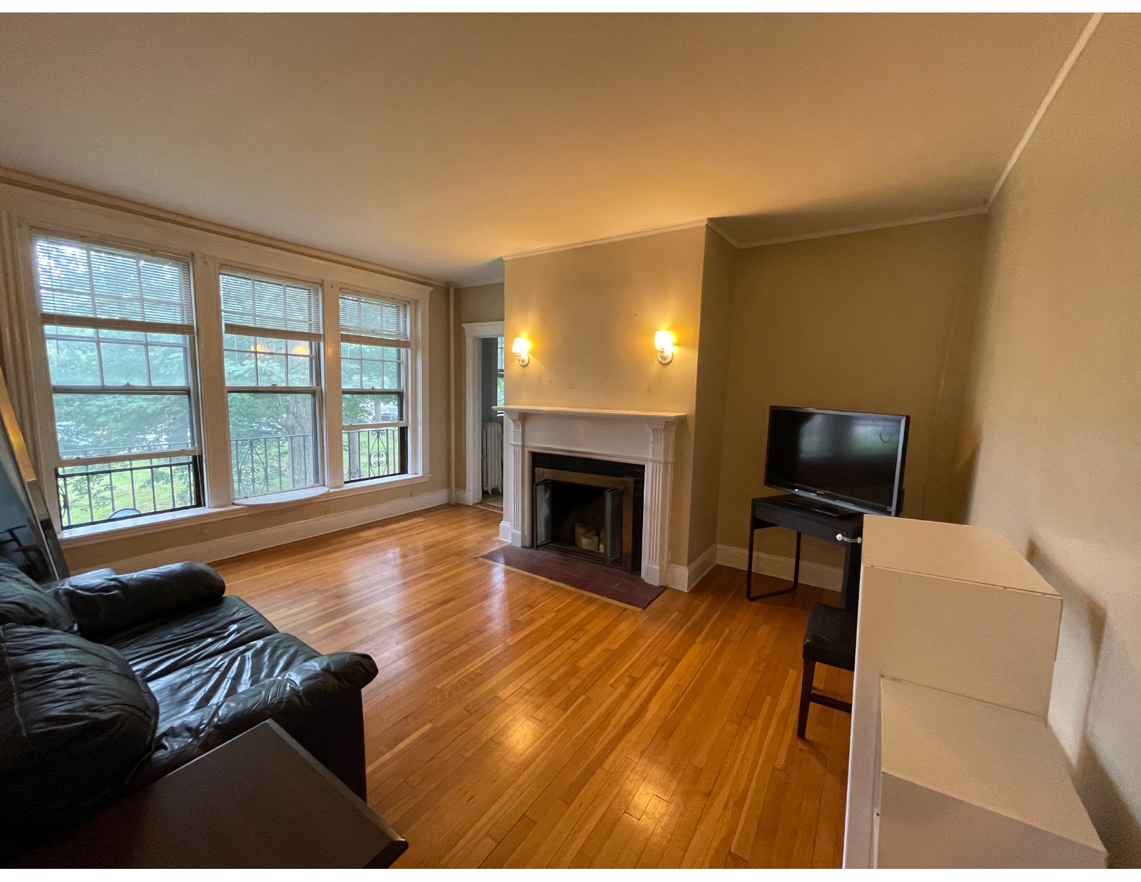 1979 Commonwealth Ave, Brighton