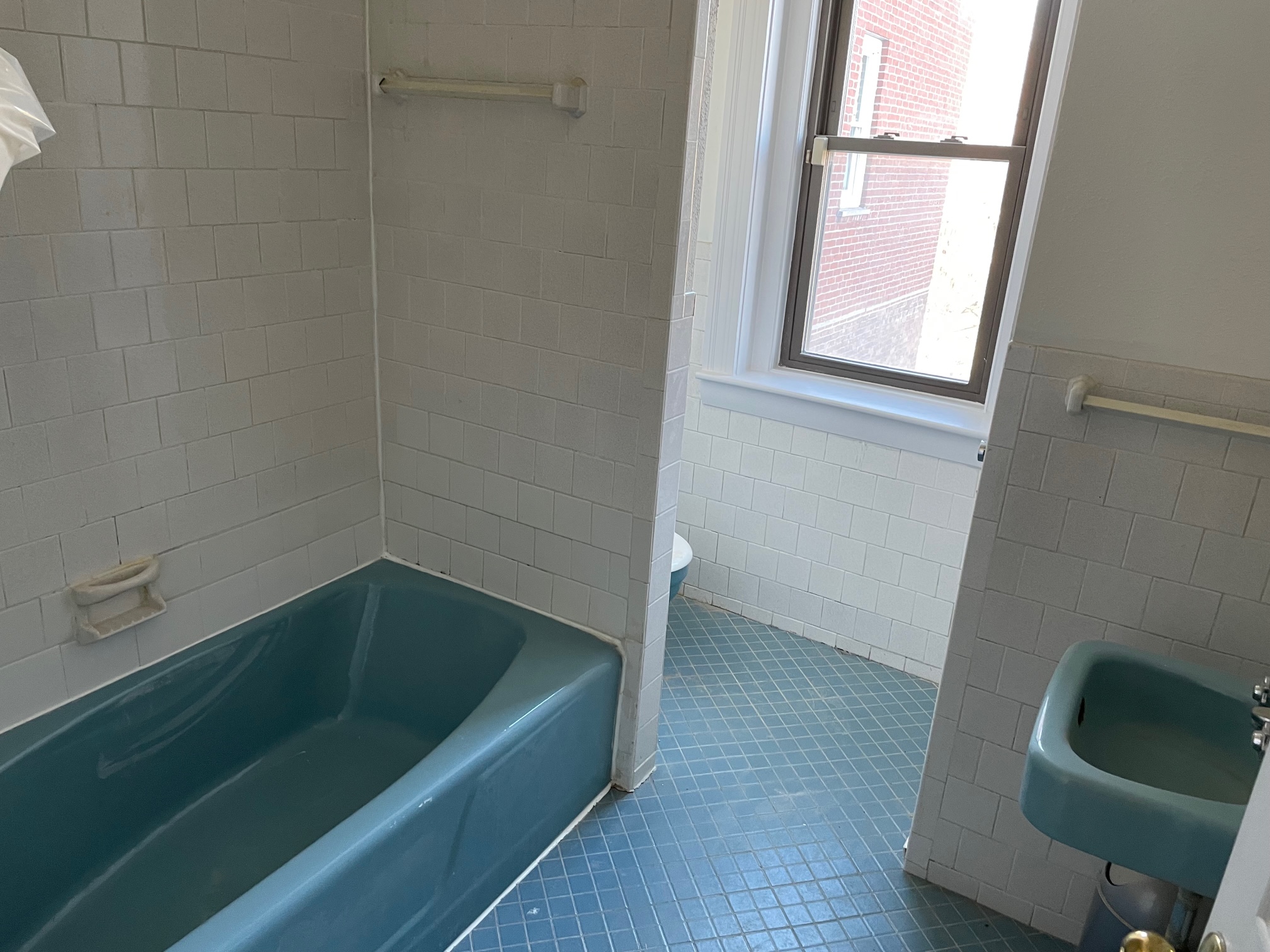 1720 Beacon St, Washington Square