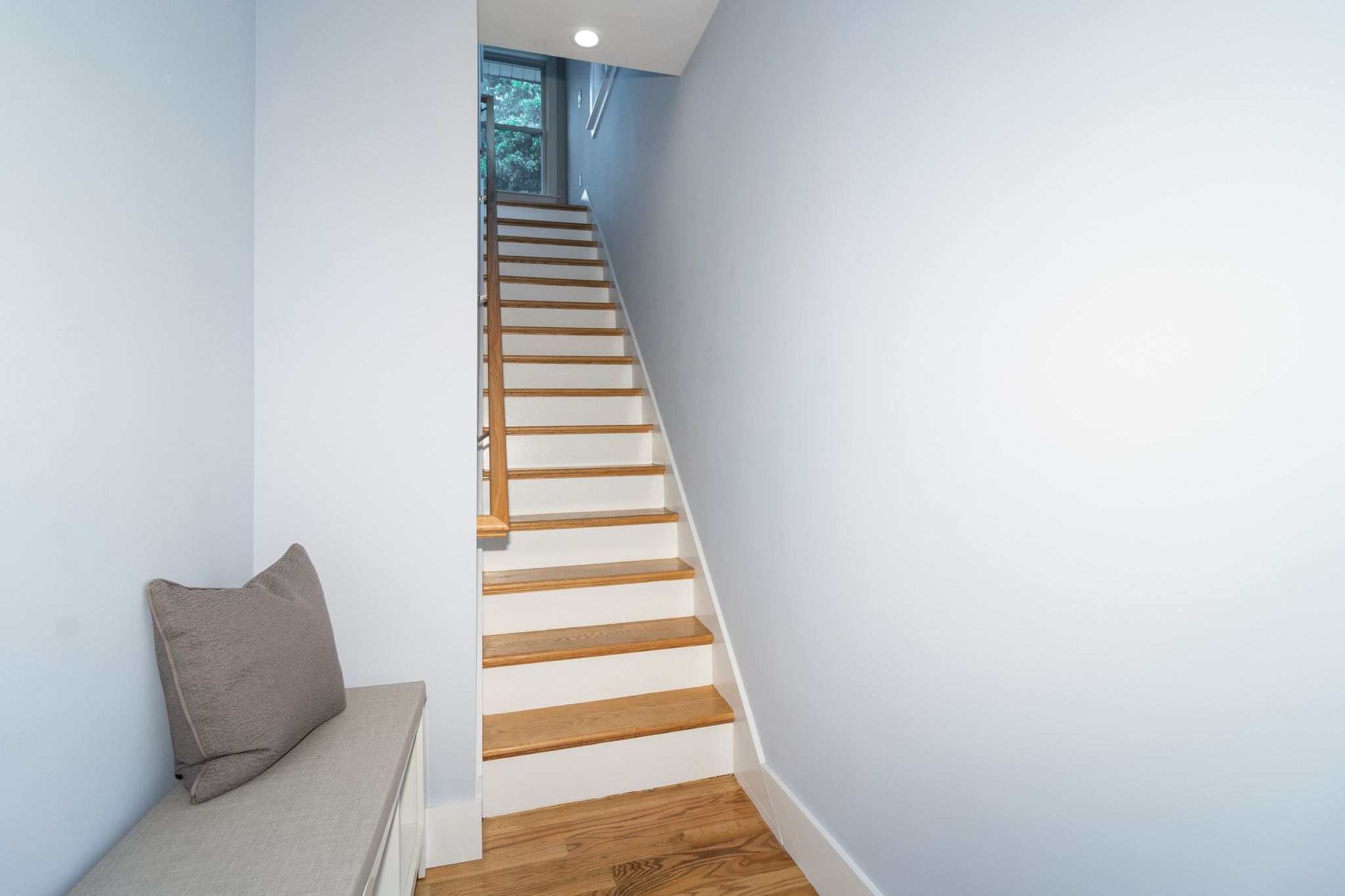 293 Rindge Ave, North Cambridge