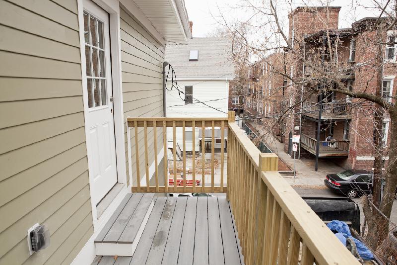 17 Imrie Rd, Allston