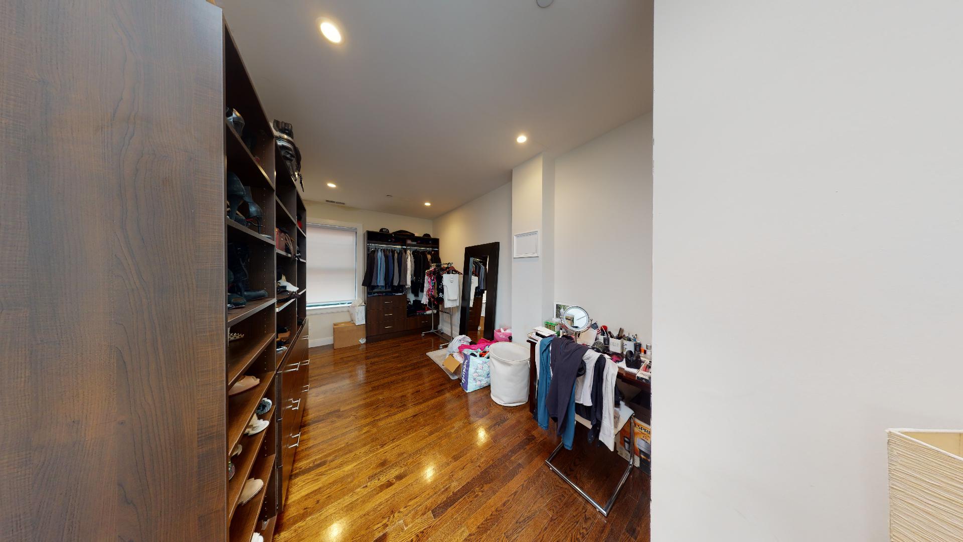 11 Newcomb St, South End