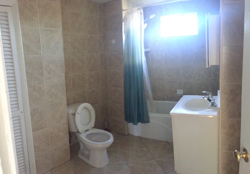 12 Pratt St, Allston