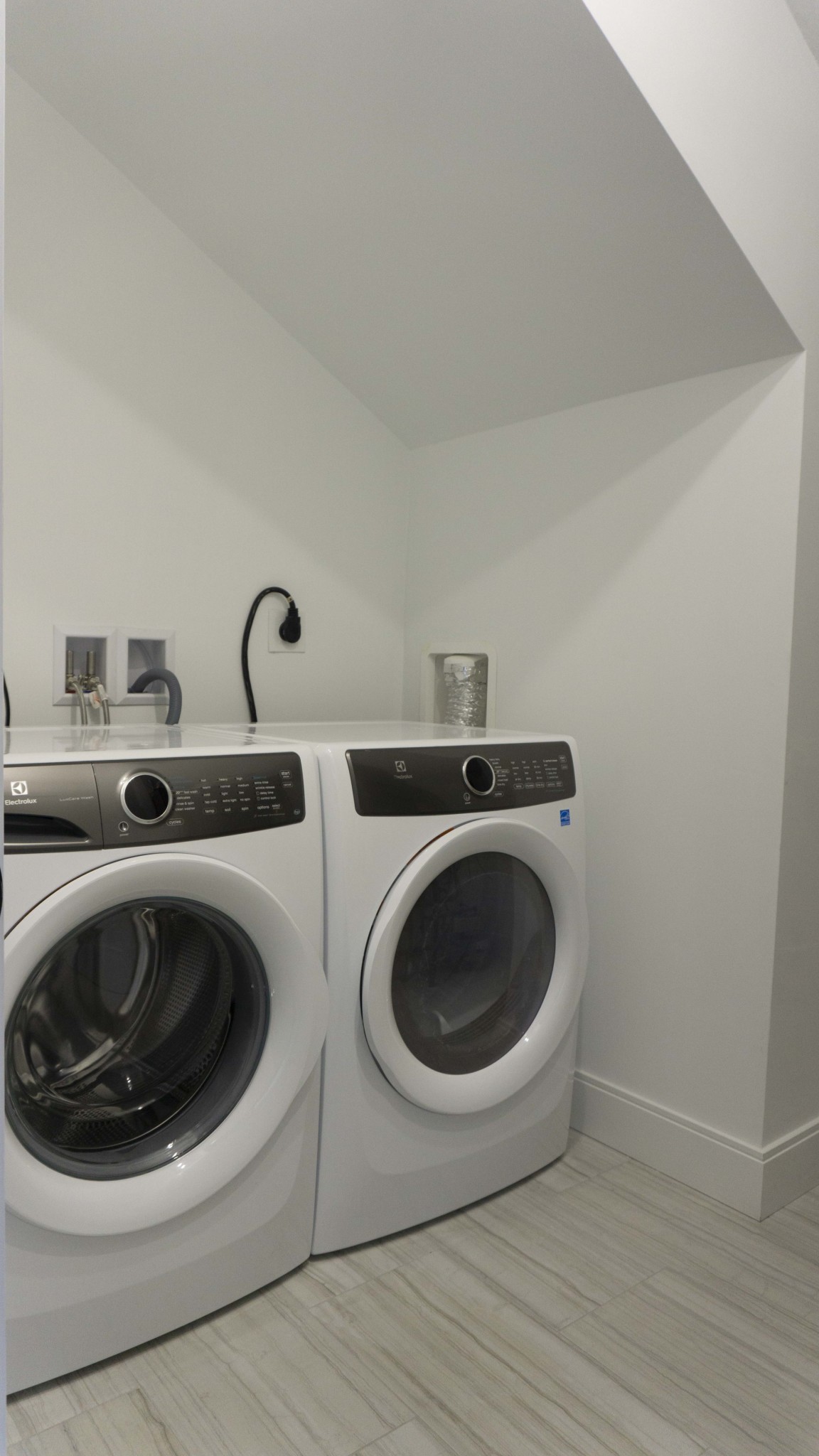 79 Linden St, Allston