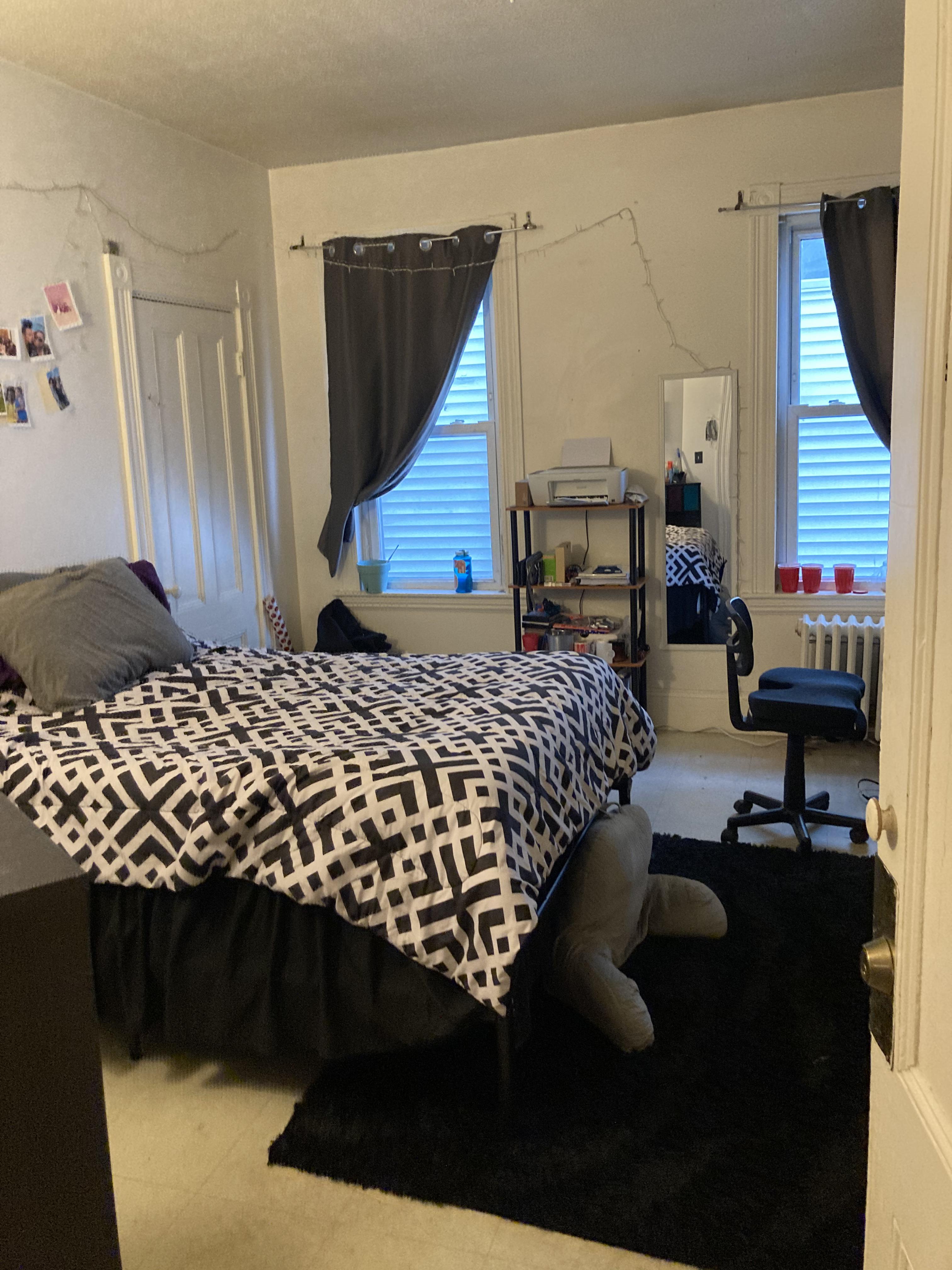 55 Hillside St, Mission Hill