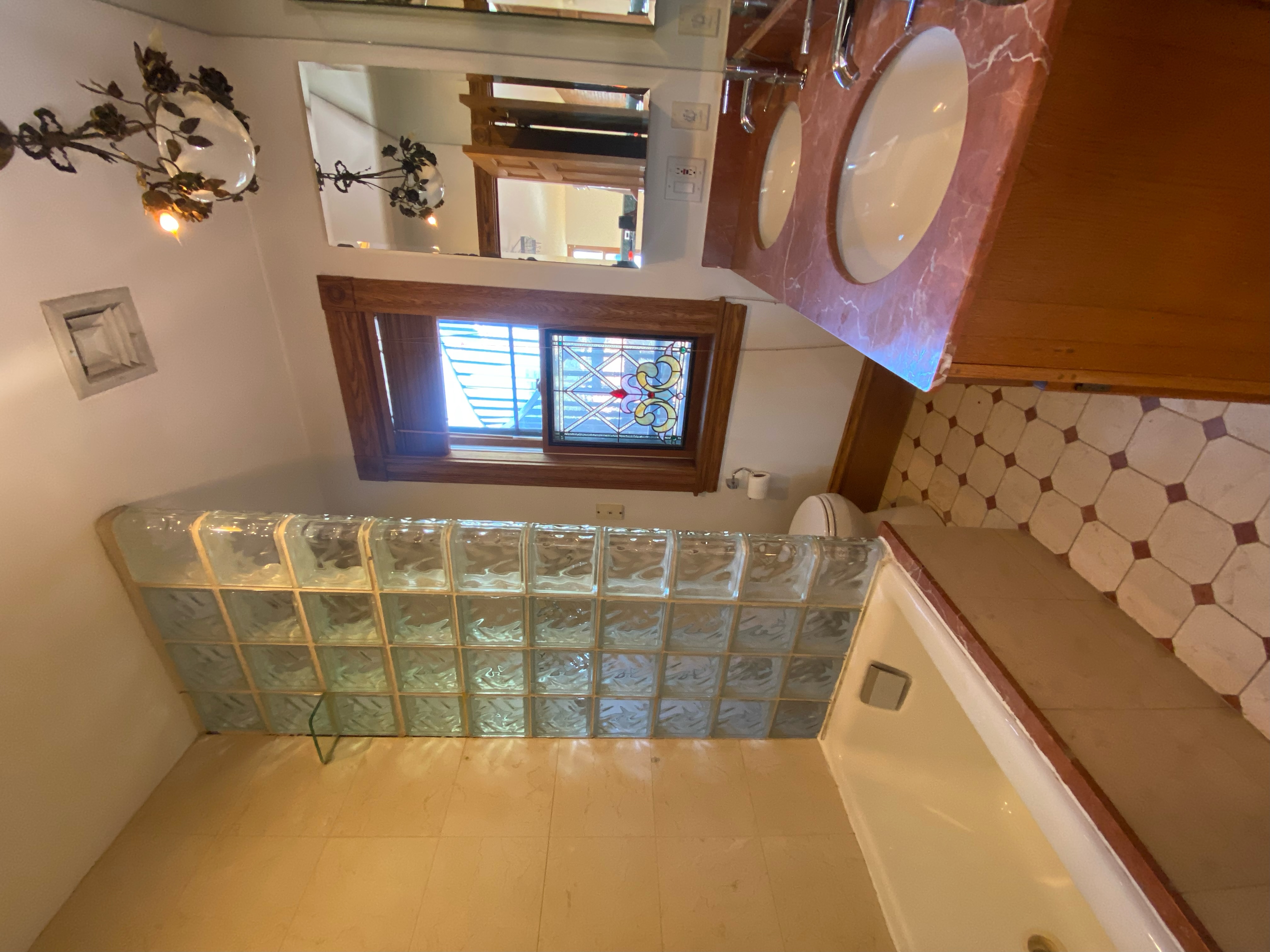 15 Holyoke St, South End