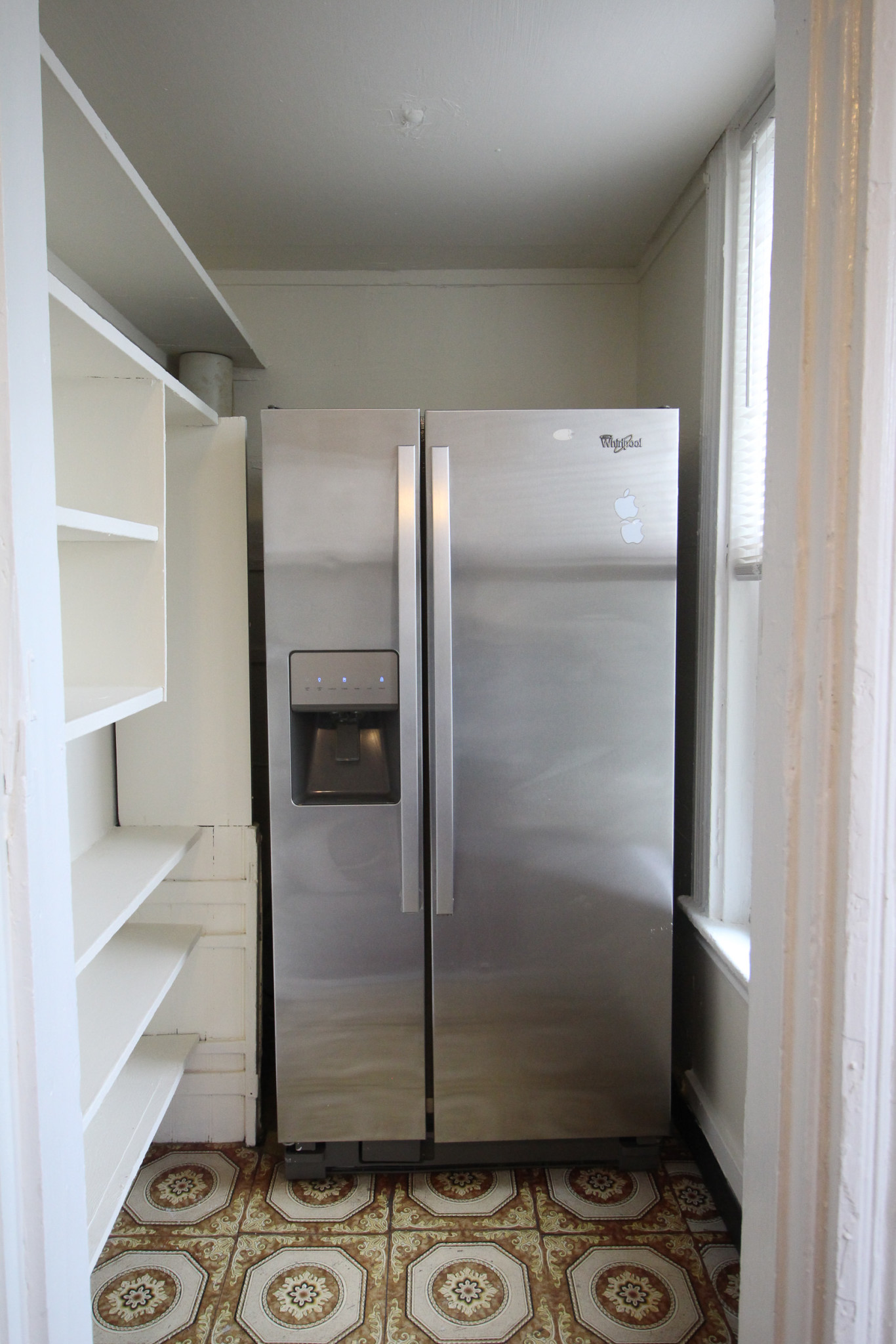 40 Forest St, Roxbury