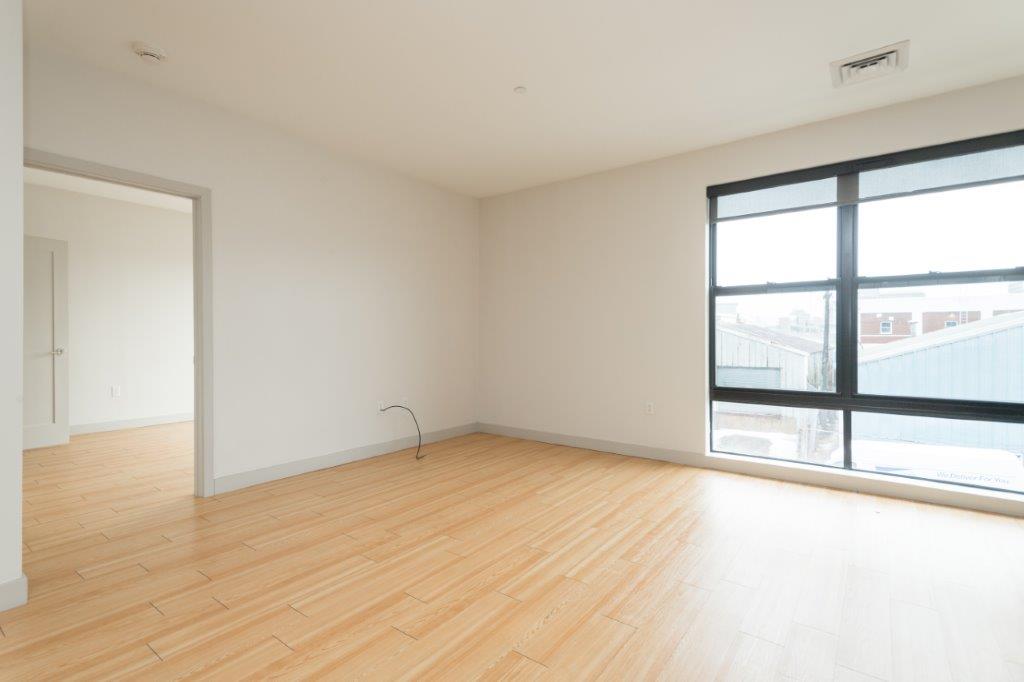 320 D St, South Boston