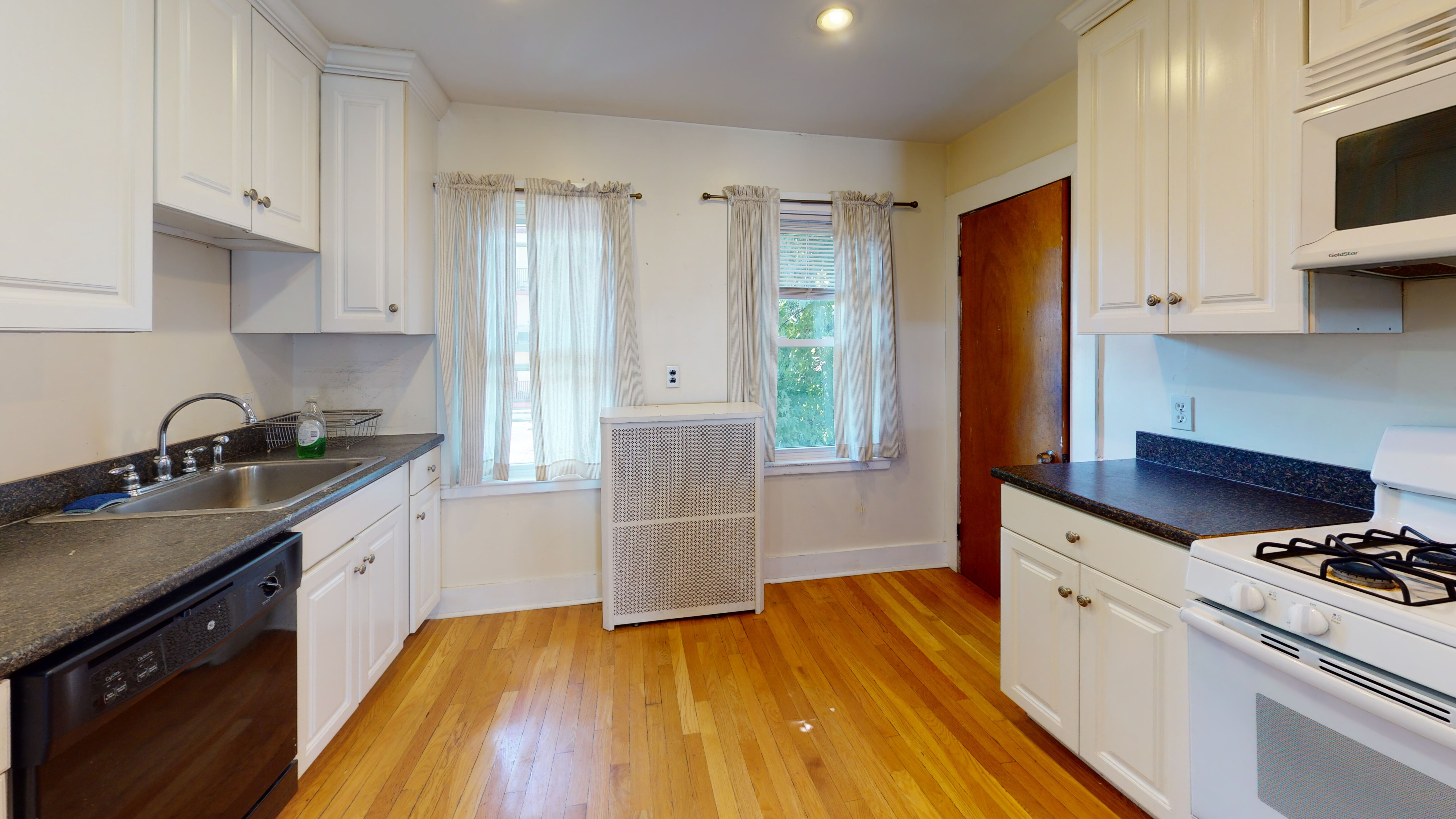 49 Fairbanks St, Brighton