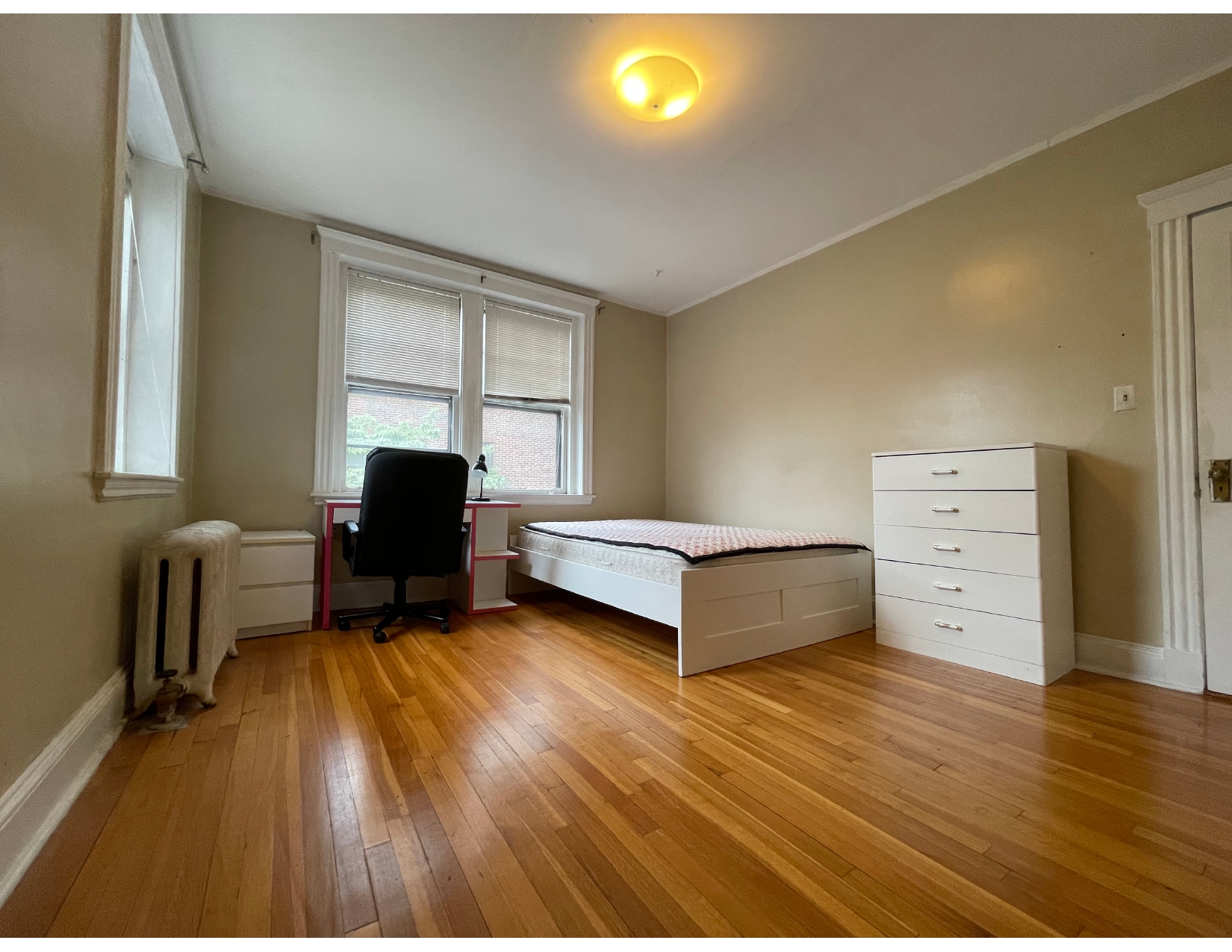 1980 Commonwealth Ave, Brighton