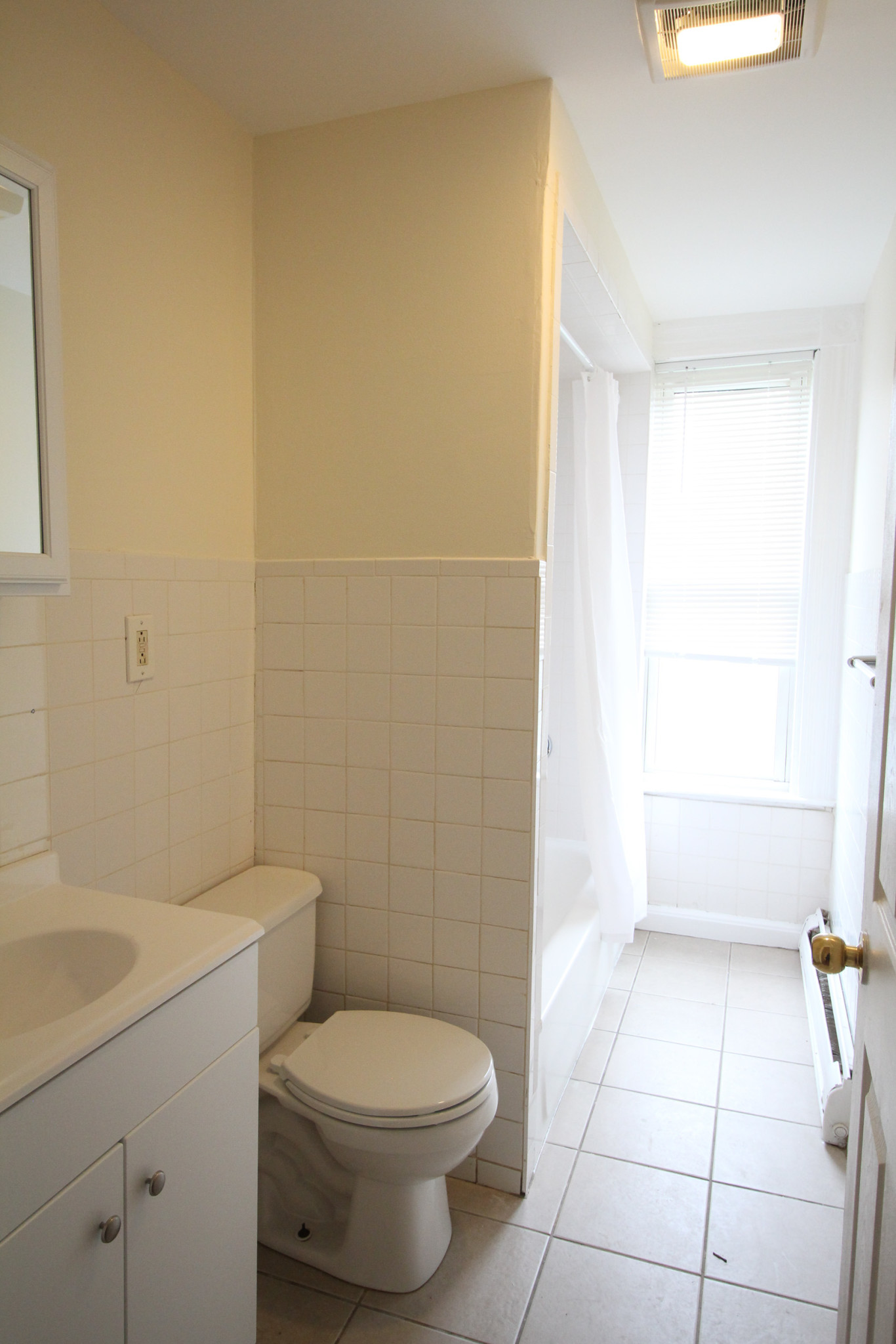 40 Forest St, Roxbury